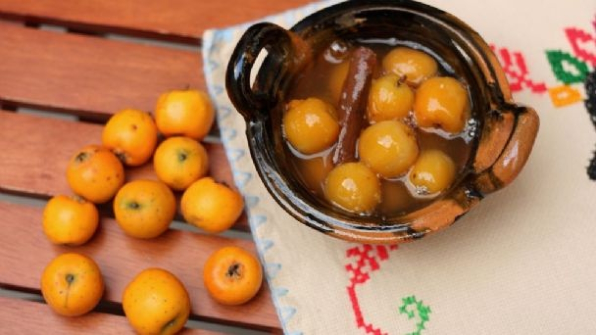 Delicioso dulce de tejocote para Día de Muertos
