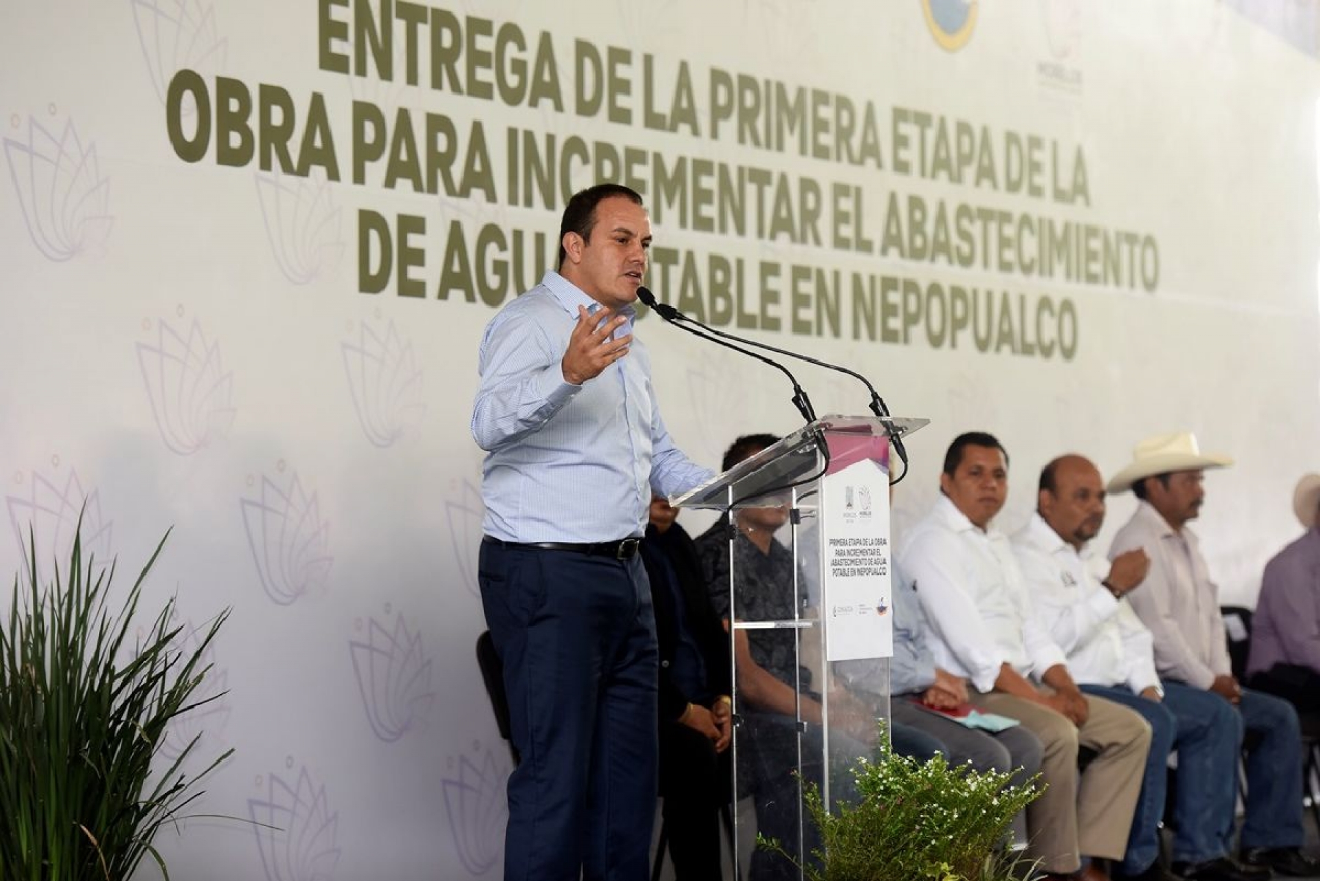 Pone en marcha Cuauhtémoc Blanco red de agua potable en Nepopualco