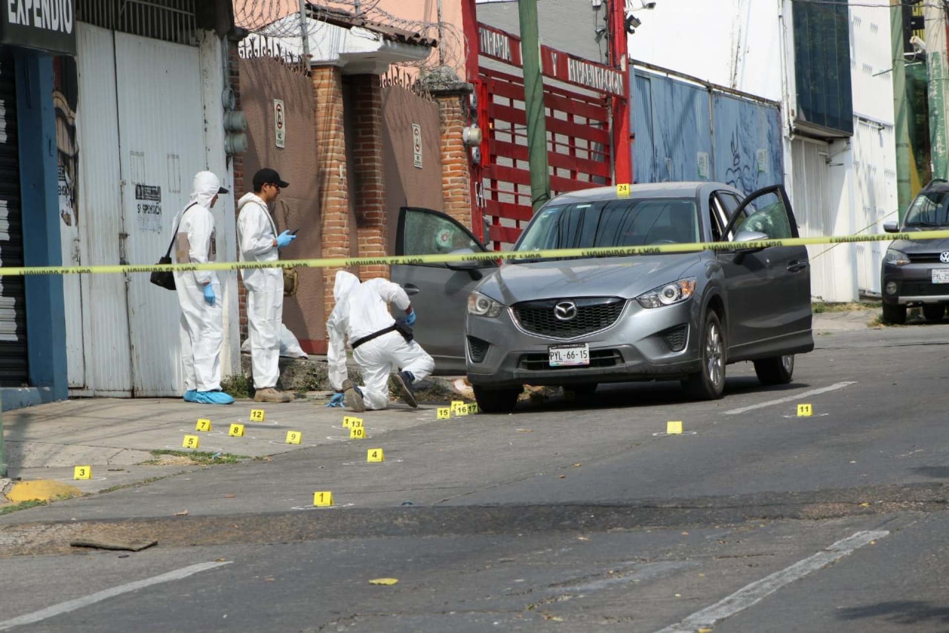 Dos personas muertas, saldo de ataque armado en la avenida Teopanzolco