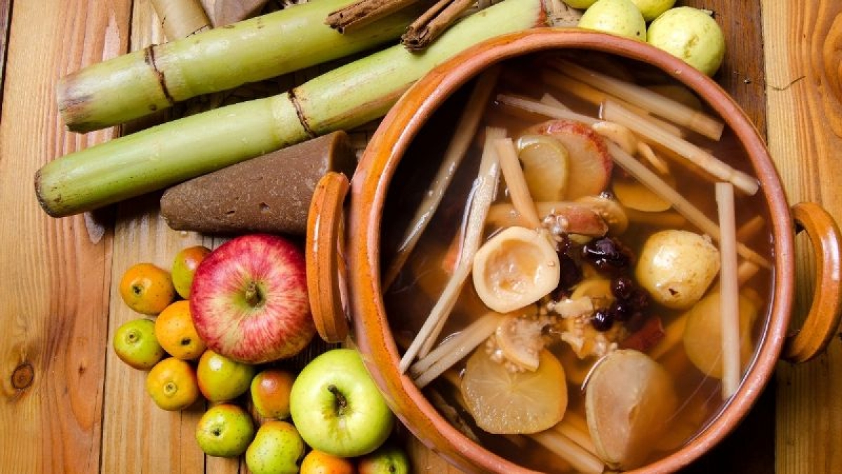 Estos son los ingredientes indispensables que necesitas para preparar un ponche de frutas
