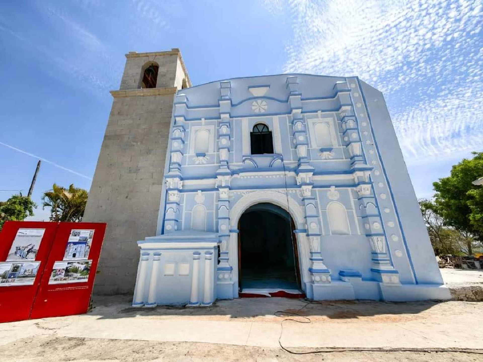 Supervisan reconstrucción de capillas y exconvento en la zona sur