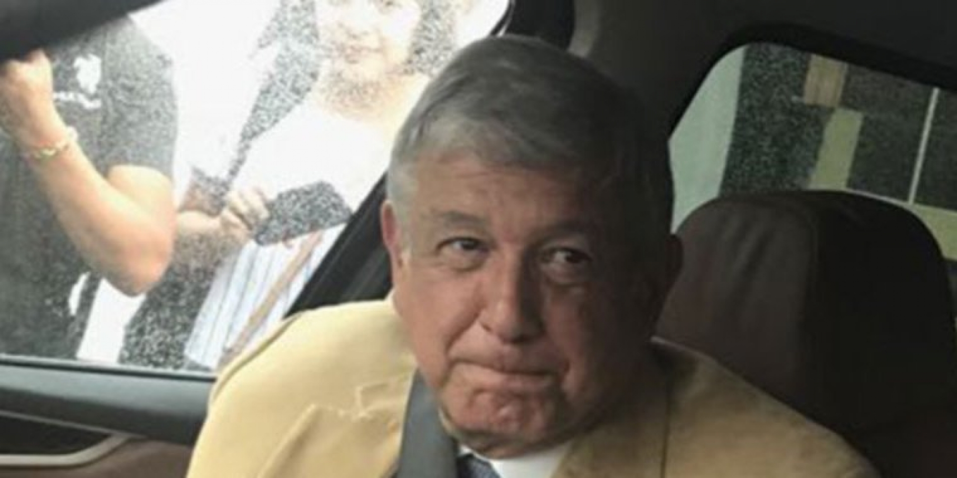 AMLO pide cambiar a Meade y Anaya antes del 11 de marzo