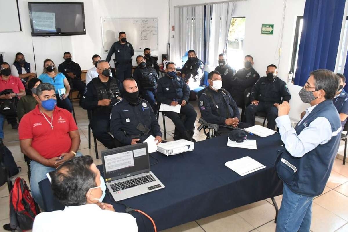 Capacitan a policías de Cuautla en cuidado de áreas naturales protegidas