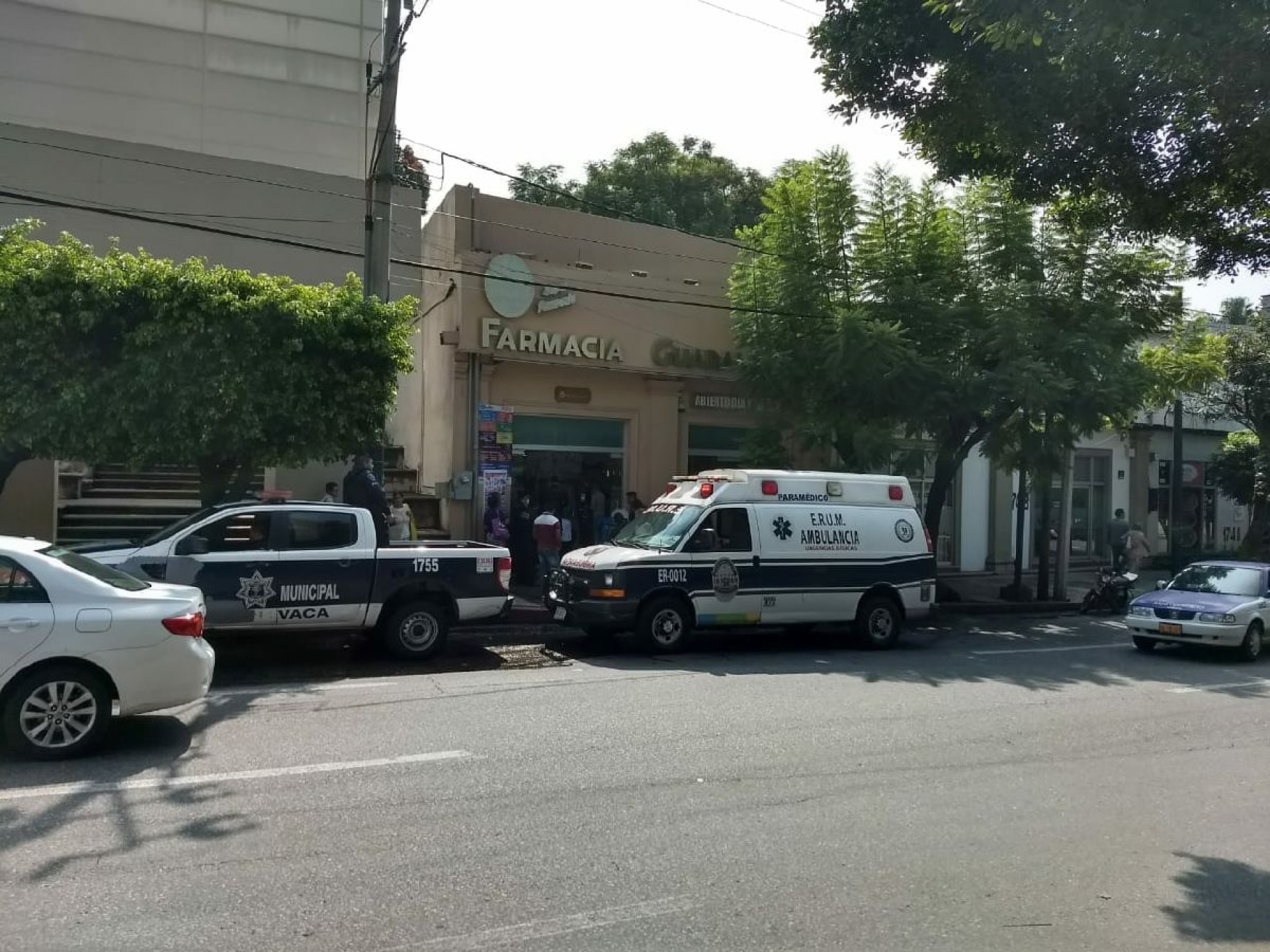 Fallece mujer en el interior de una farmacia