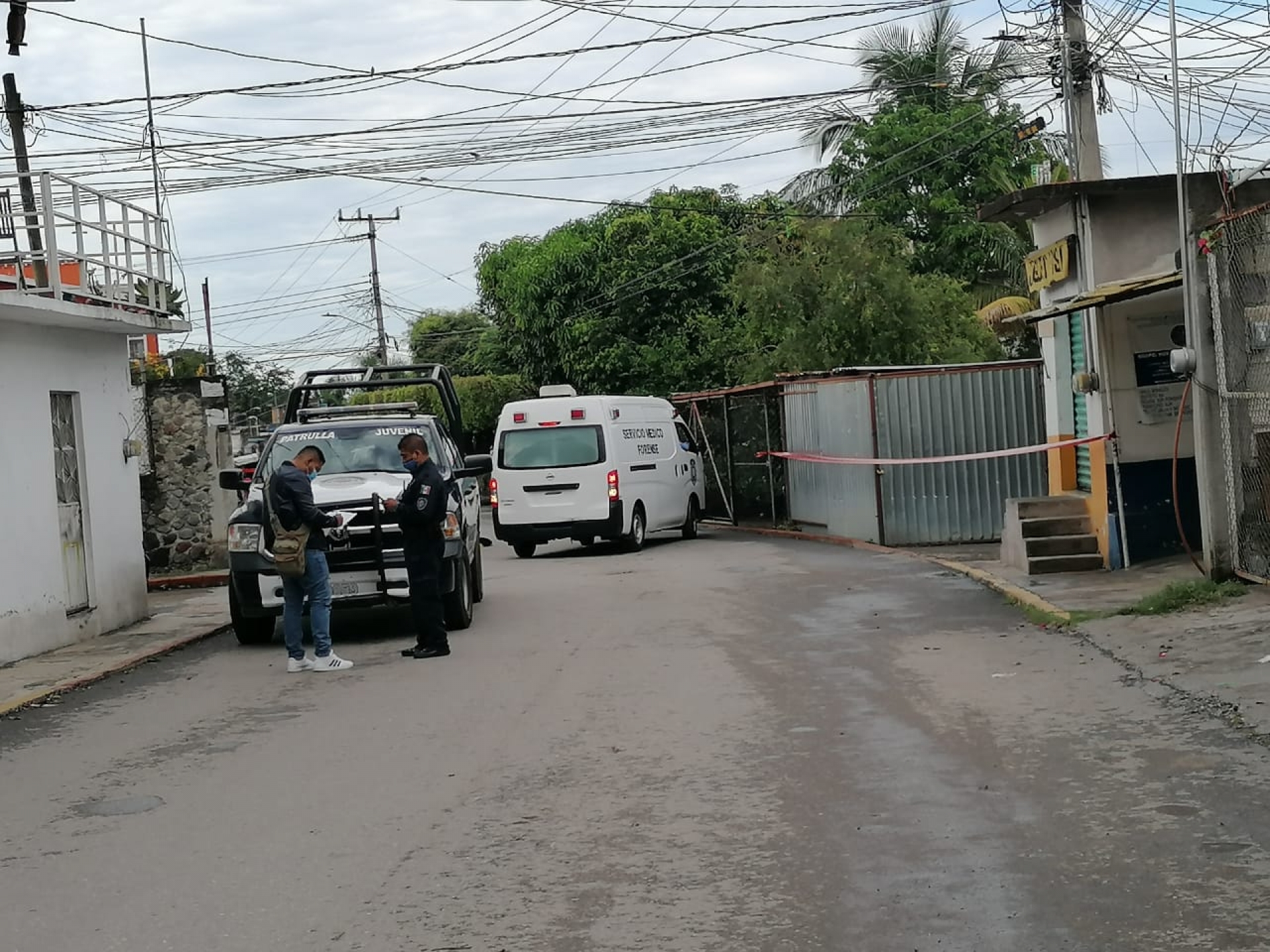 Hallan el cadáver de un hombre asesinado a golpes, en Jiutepec