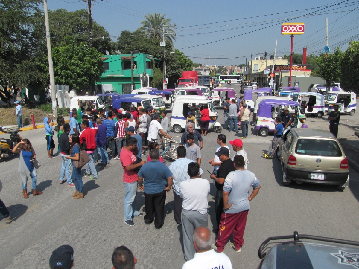 Acusan de excesivas las infracciones de la policía de Zacatepec