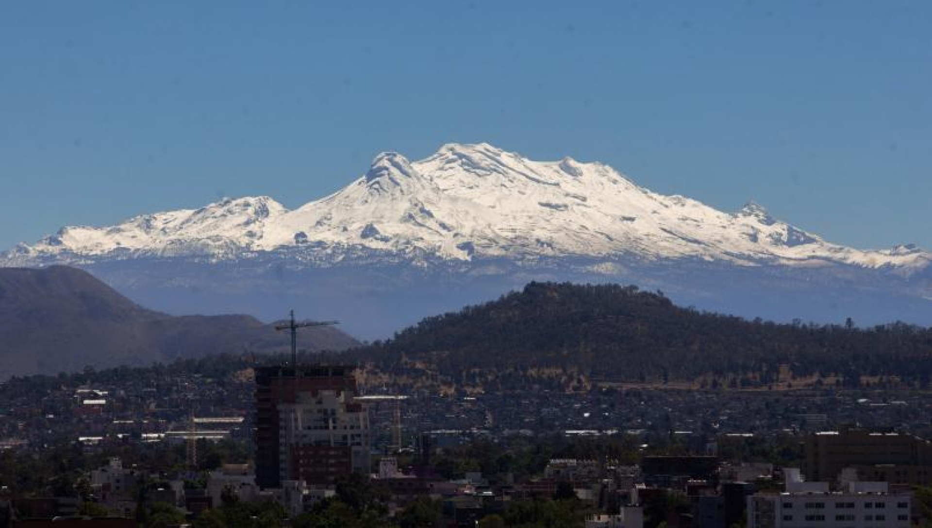 El volcán Iztaccíhuatl registra extraña explosión (VIDEO)