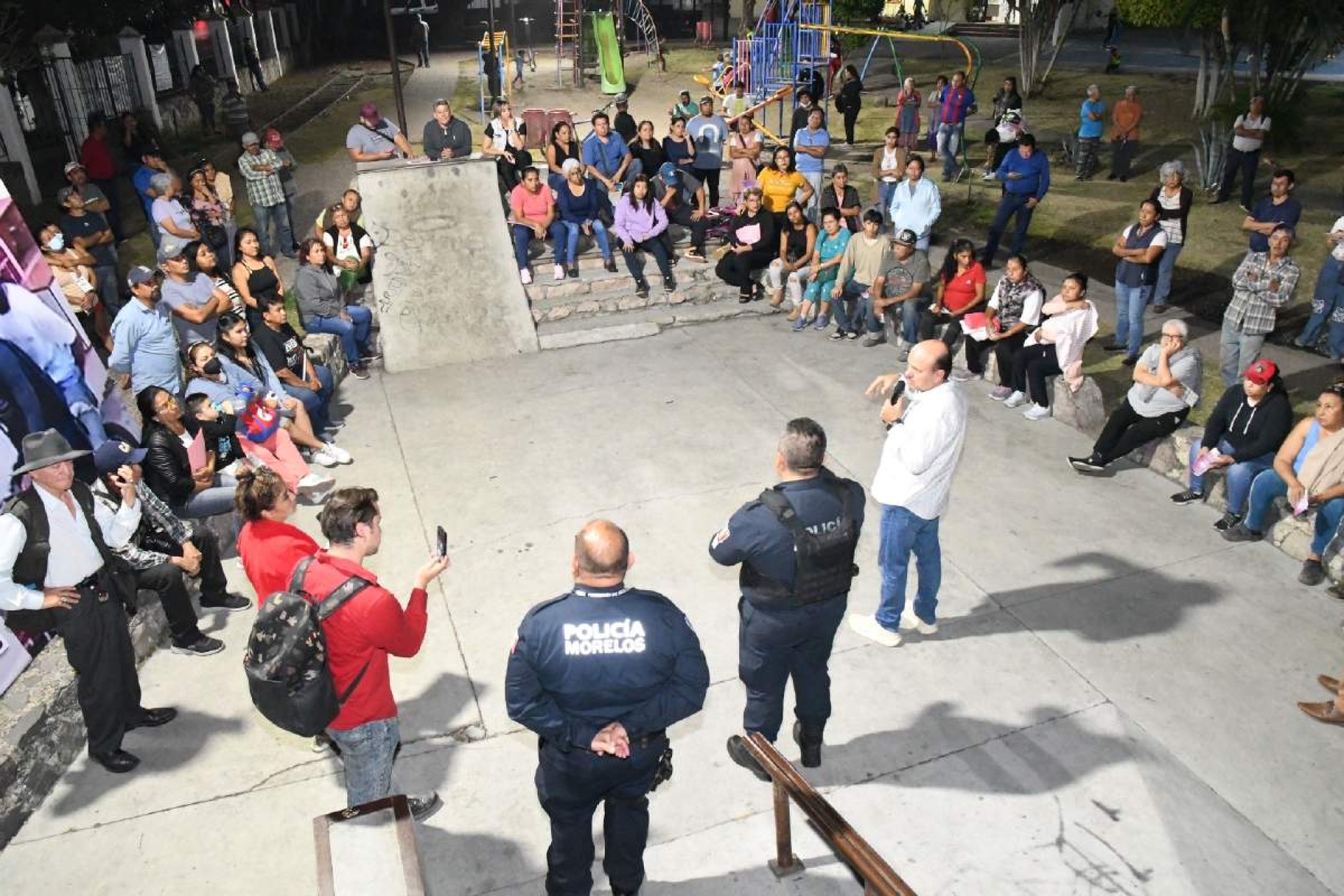 Vecinos de varias colonias se suman a labores de prevención del delito