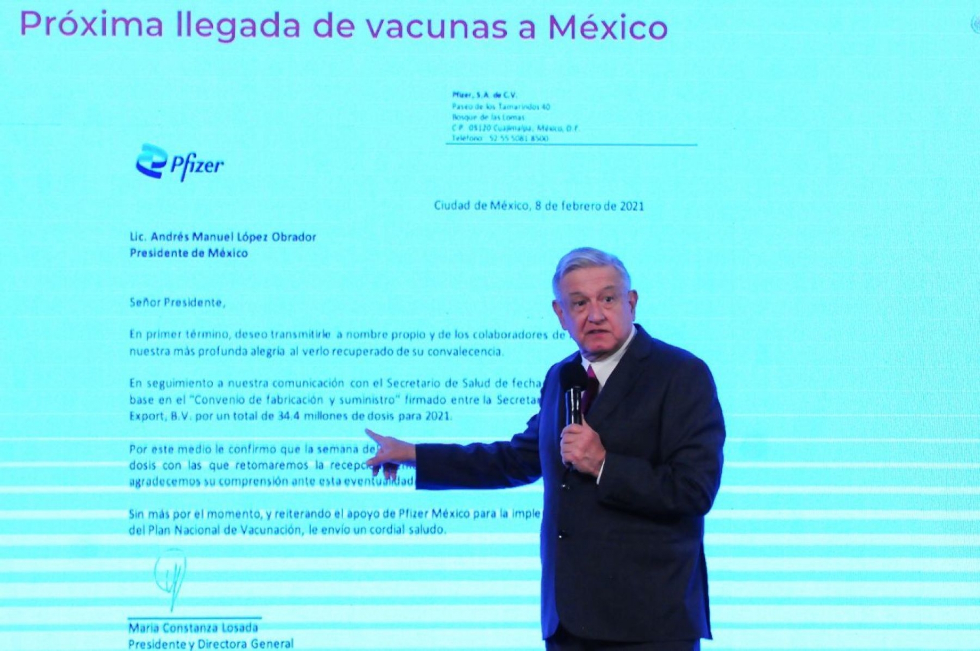 Vacunas de AstraZeneca para aplicación inmediata llegarán el domingo: AMLO