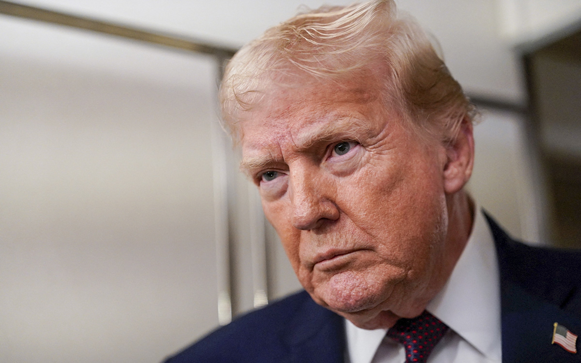 Trump asegura que Irán busca negociar tras amenazas militares por protestas