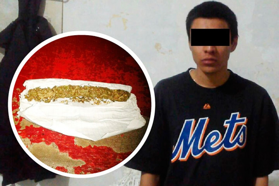 Apresuró el paso al ver una patrulla; llevaba droga