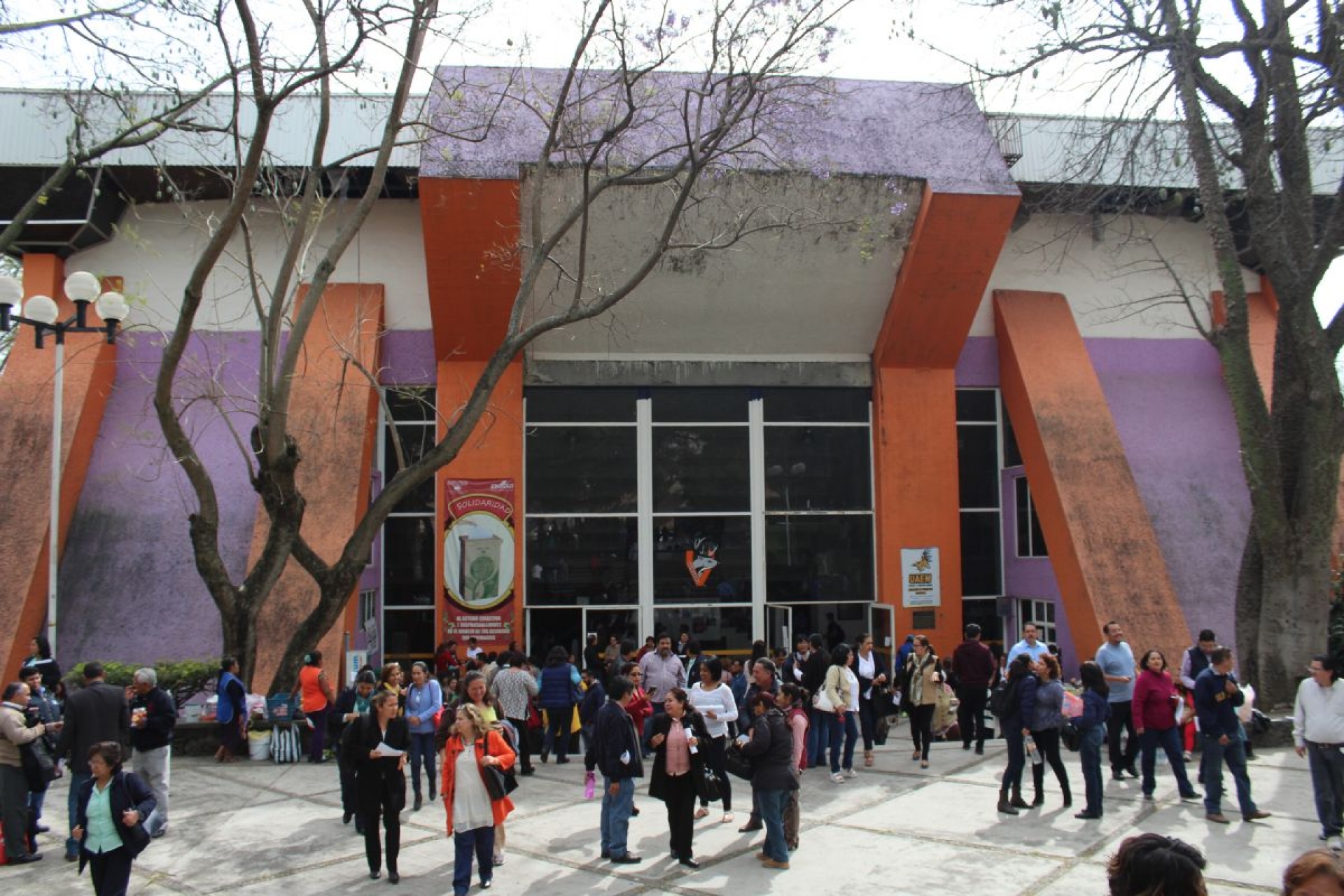 Sindicatos de la UAEM confirman posible paro de labores en septiembre