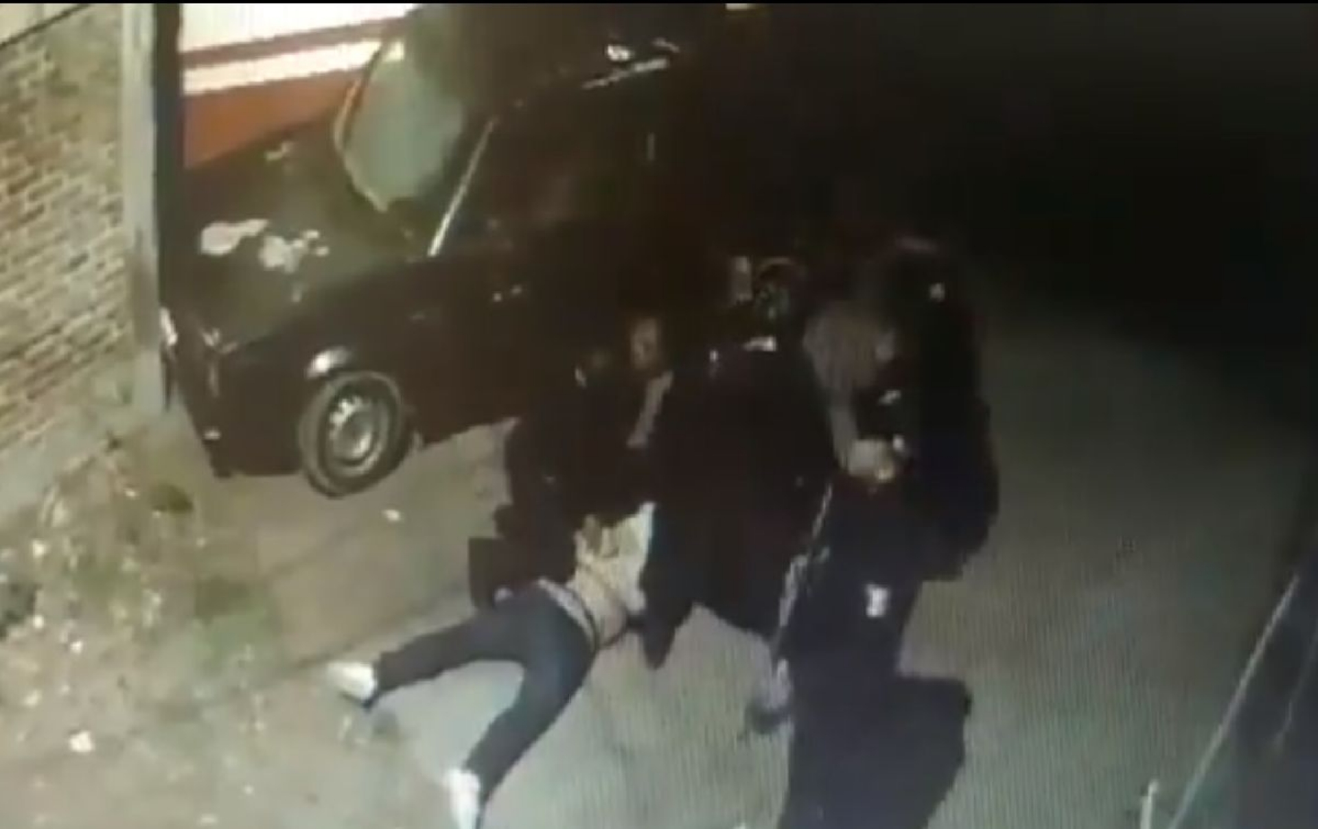Vinculan a proceso a cinco policías por homicidio