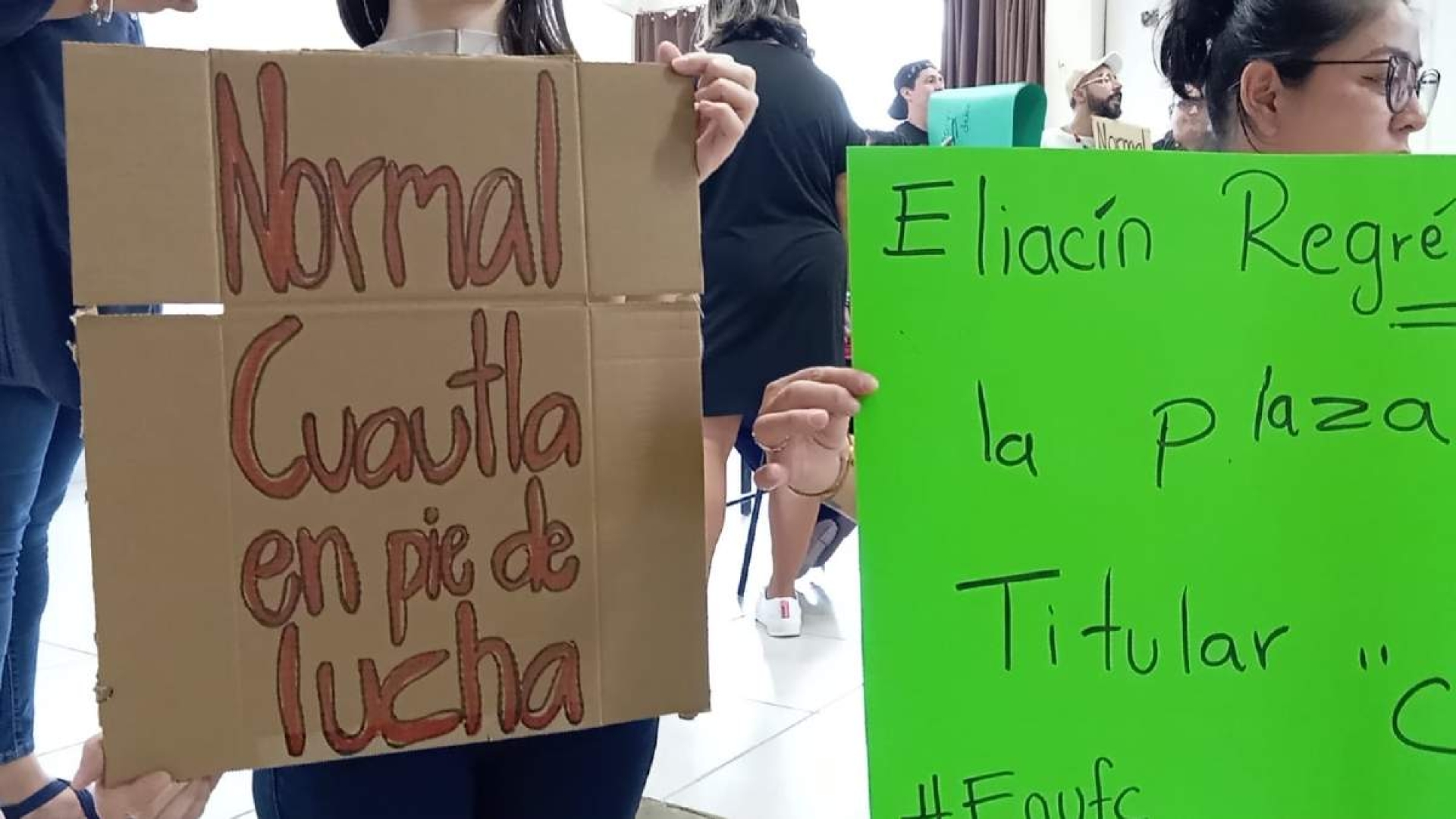 Vigente, el paro de labores de docentes en la Normal Cuautla