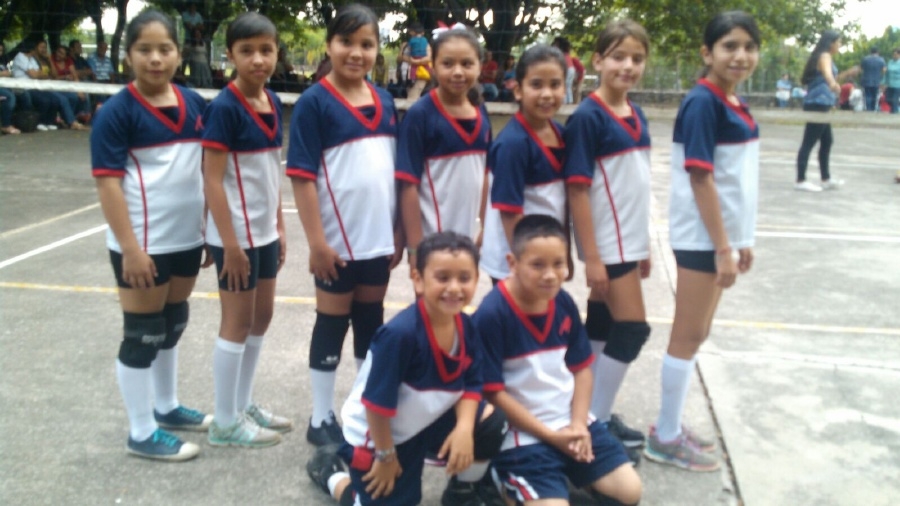 Van Colegio Marton y Boston School por el triunfo