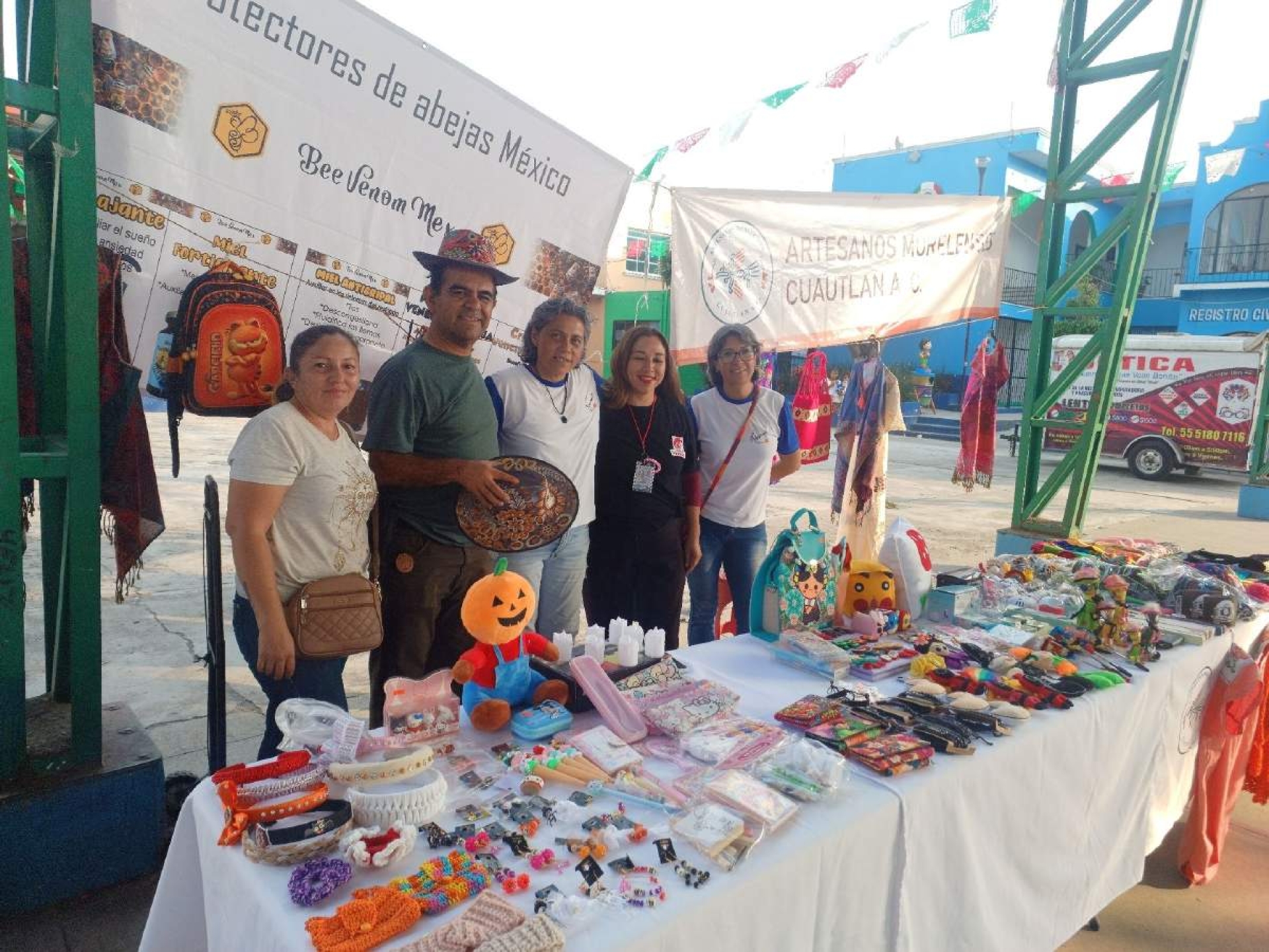 Artesanos participan en Fiesta de las Cosechas en Tetelcingo