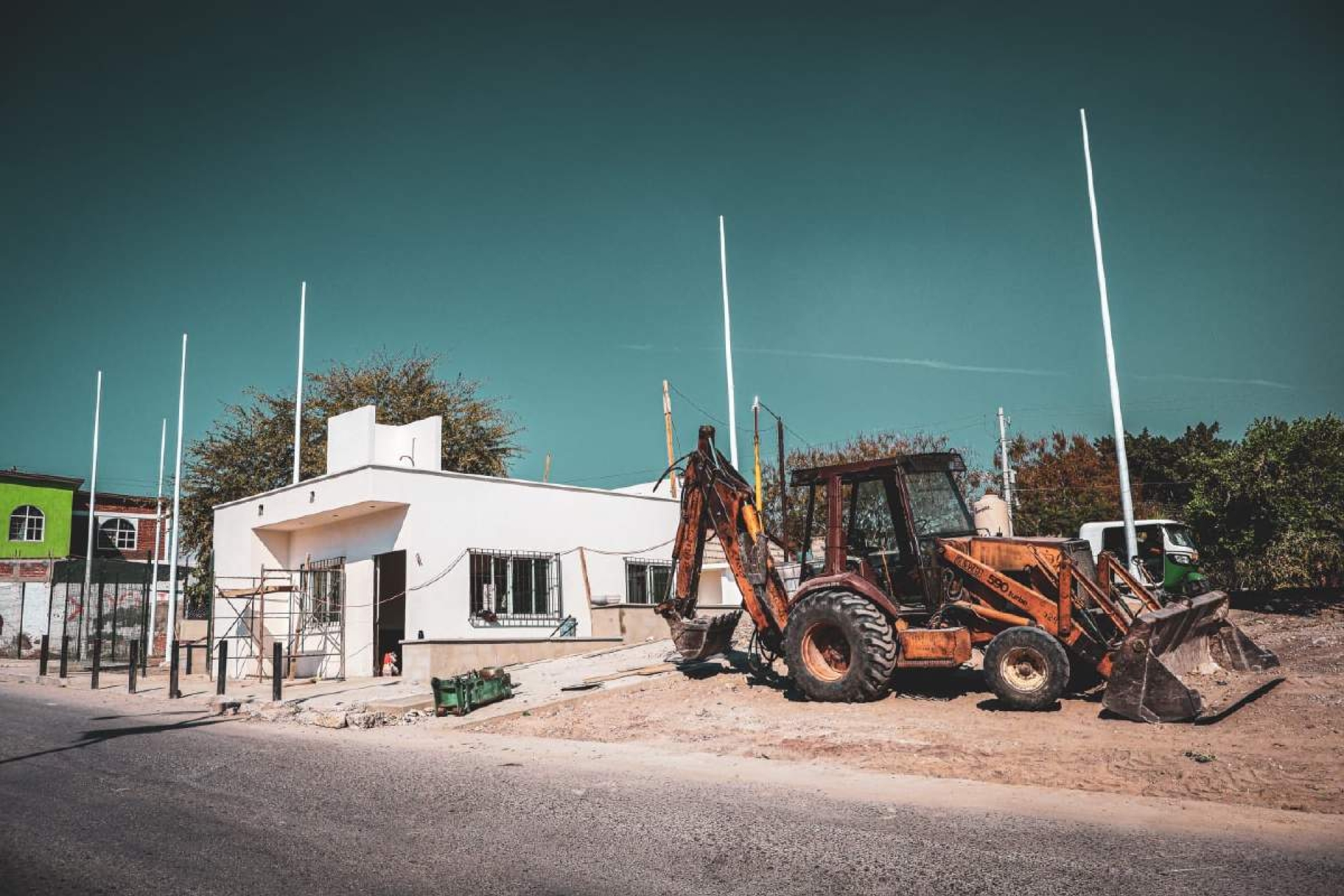 Avanza construcción de nueva ayudantía de Santa Rosa Treinta