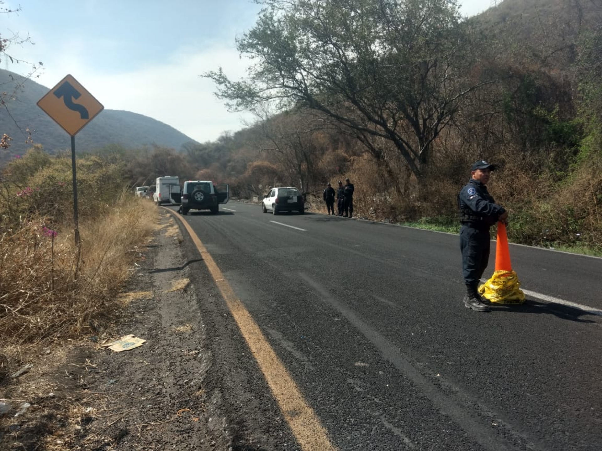 Hallan dos cadáveres embolsados, en el Cañón de Lobos