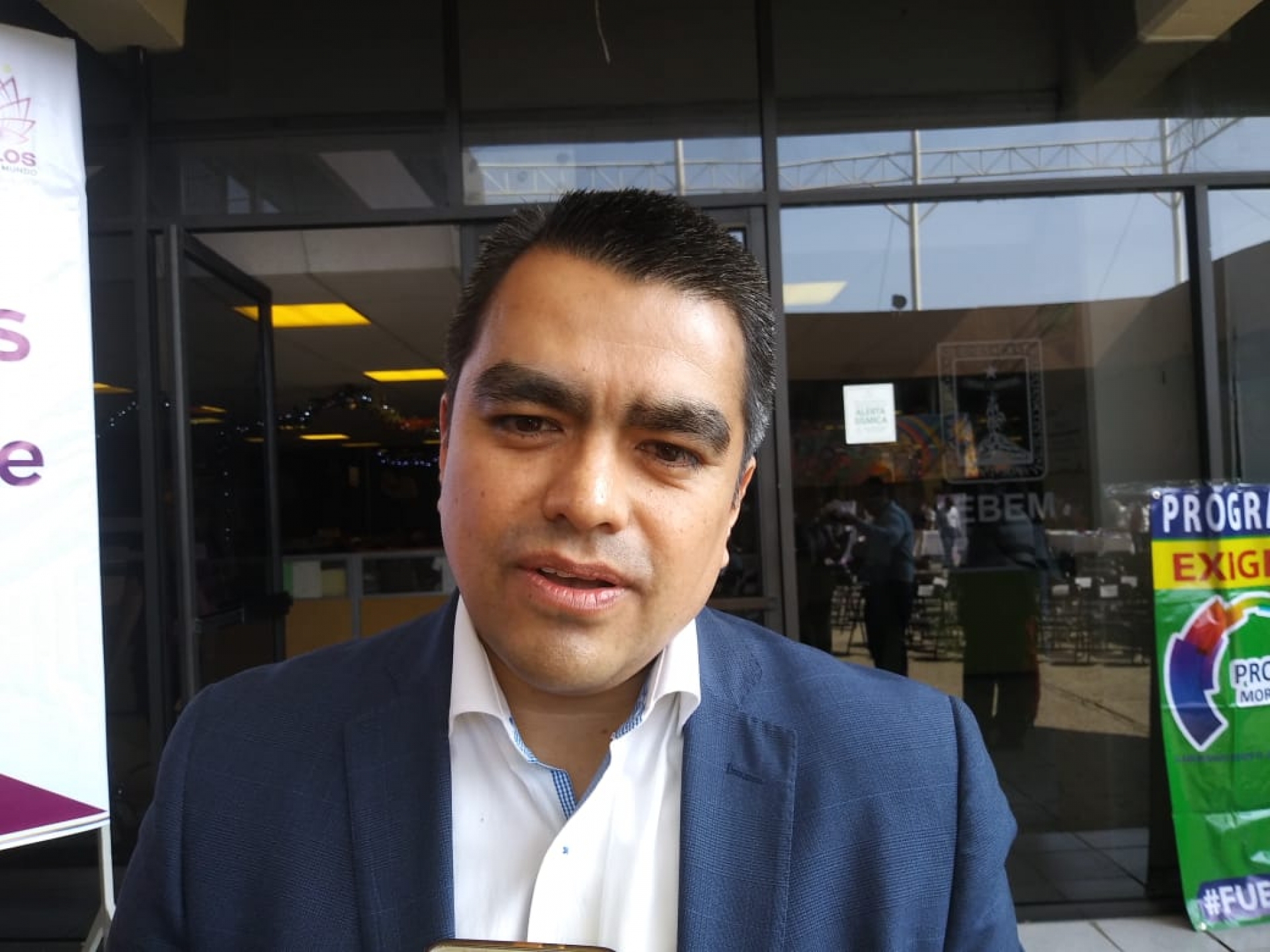 Llama SRE a la población a no dejarse engañar, en trámites de pasaporte