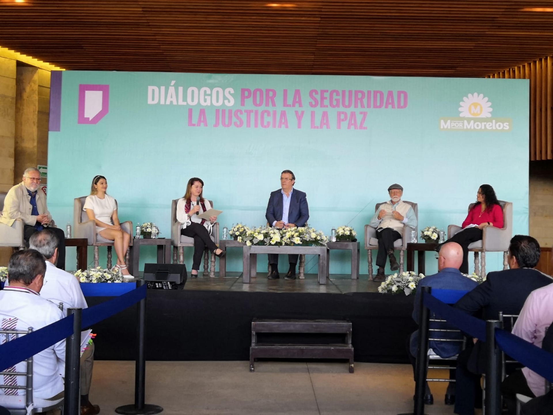 Segundo día del foro 'Diálogos por la Seguridad, la Justicia y la Paz'