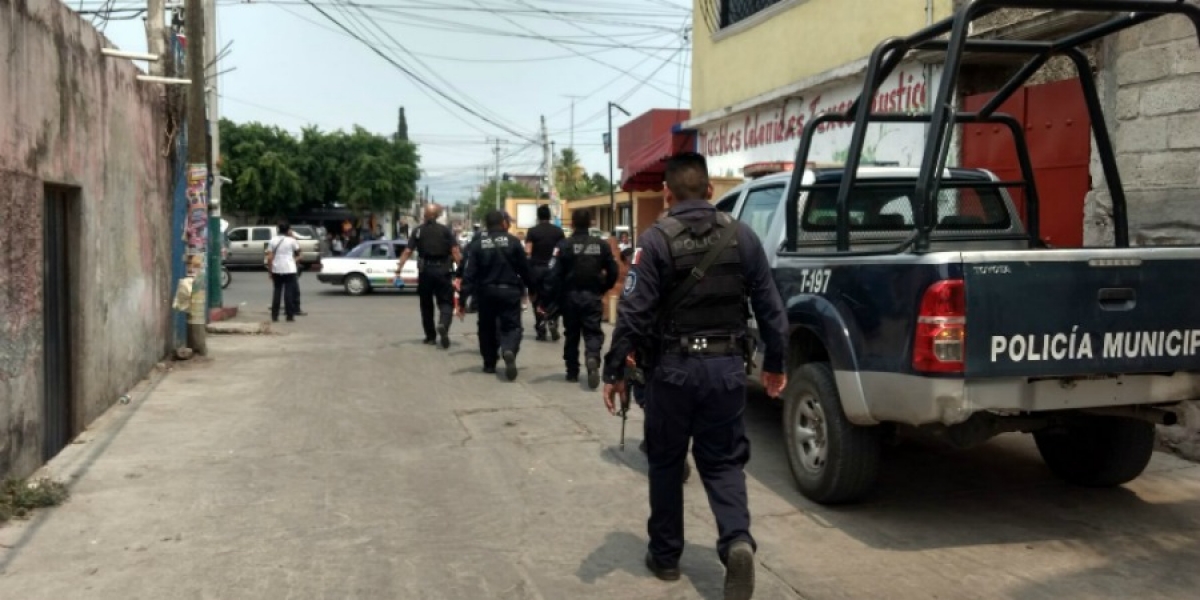 Disparan contra oficial de tránsito, en Temixco; falleció