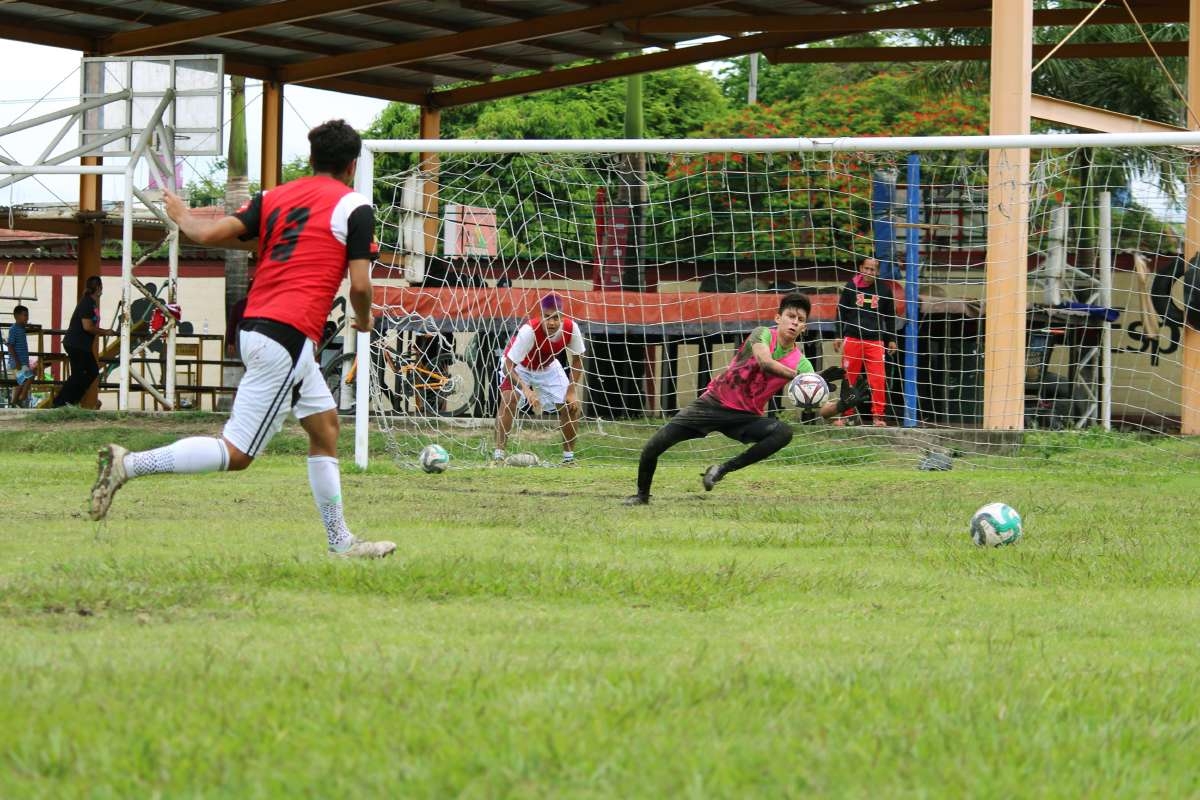 Venados Blancos continúa en búsqueda de talento