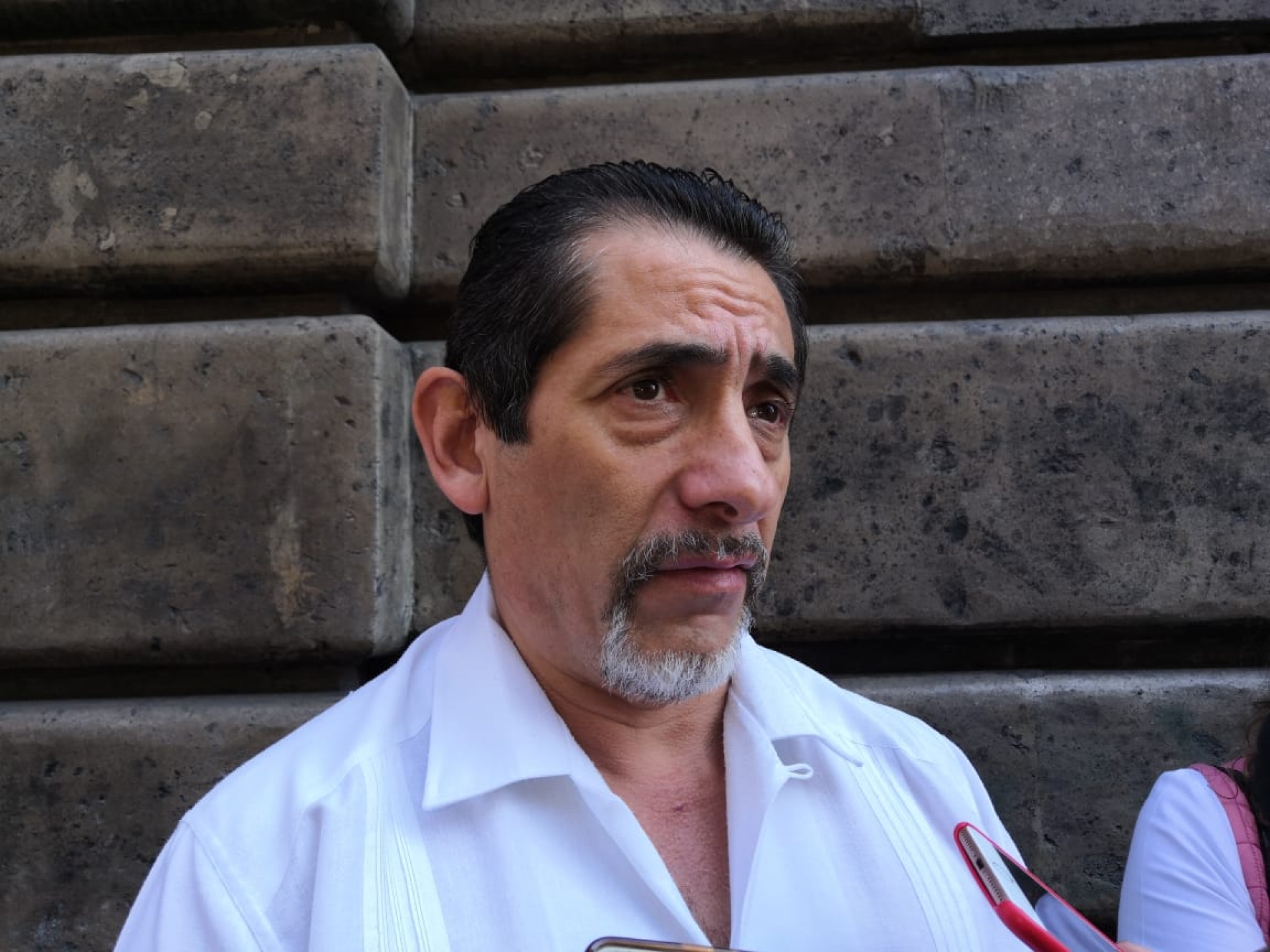 Analiza Salud tema respecto a compra consolidada de medicamentos con la federación