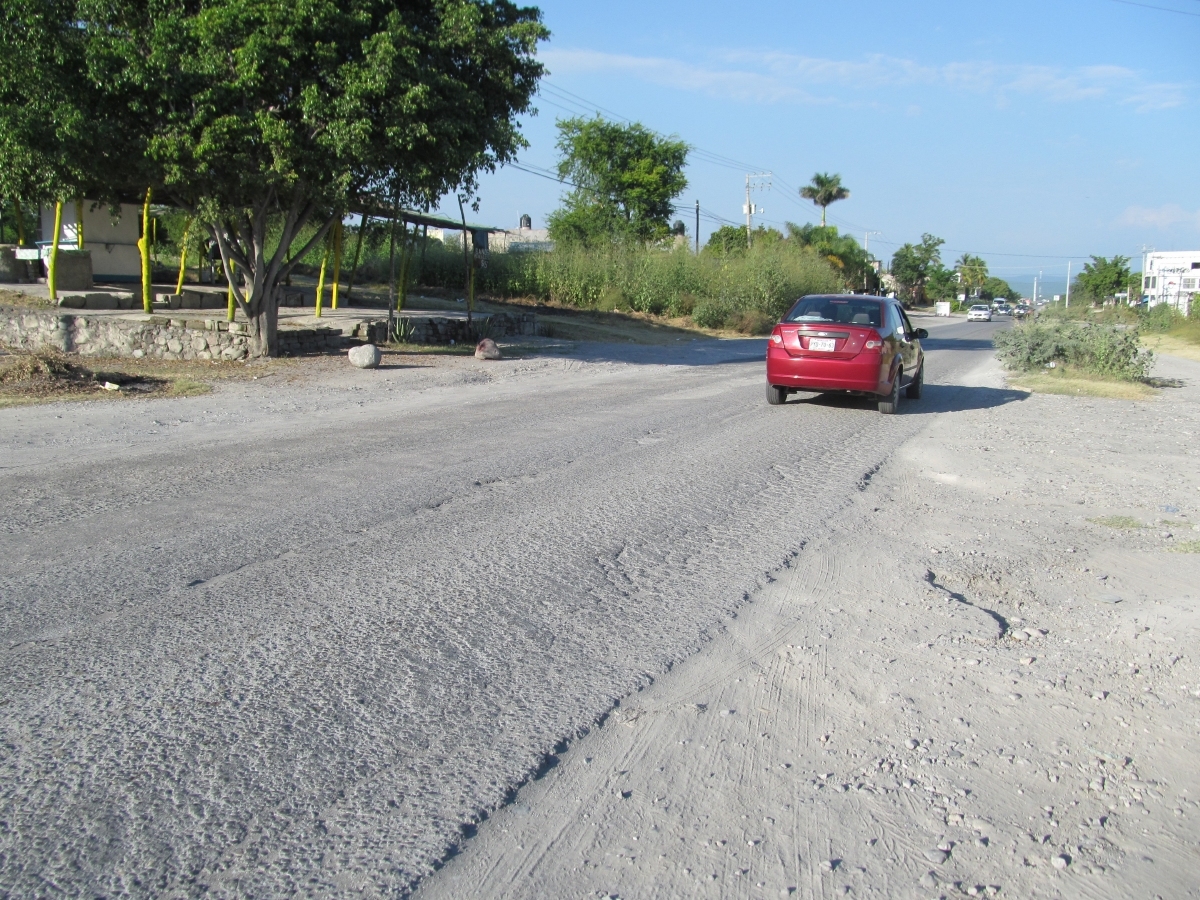 Confirman ampliación a cuatro carriles de la carretera Galeana-Tequesquitengo