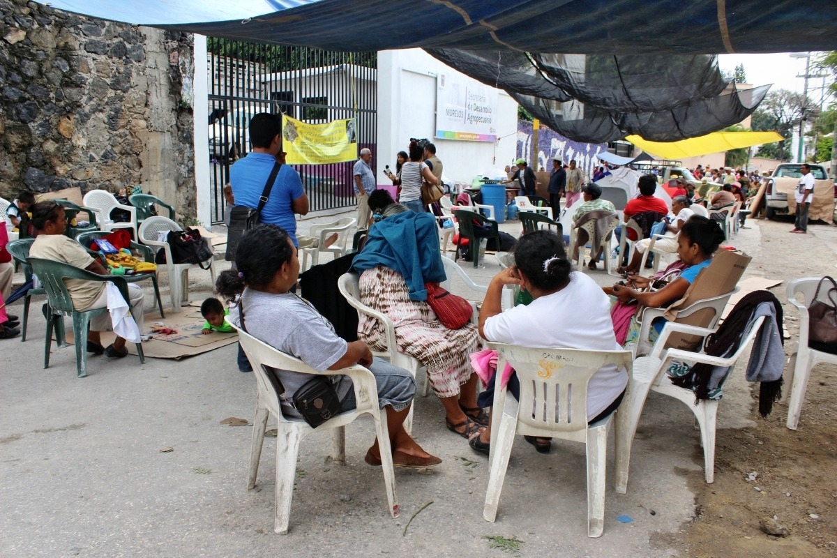 Anuncian suspensión de protestas de campesinos