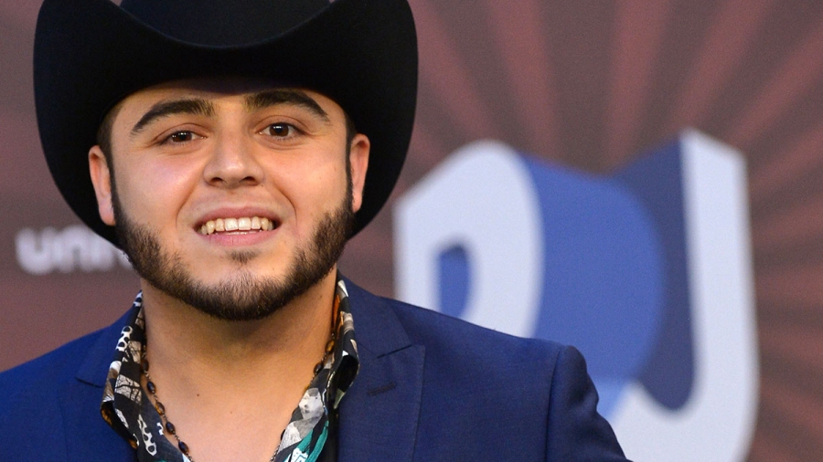 Gerardo Ortiz minimiza impacto por VIDEO que incita al feminicidio