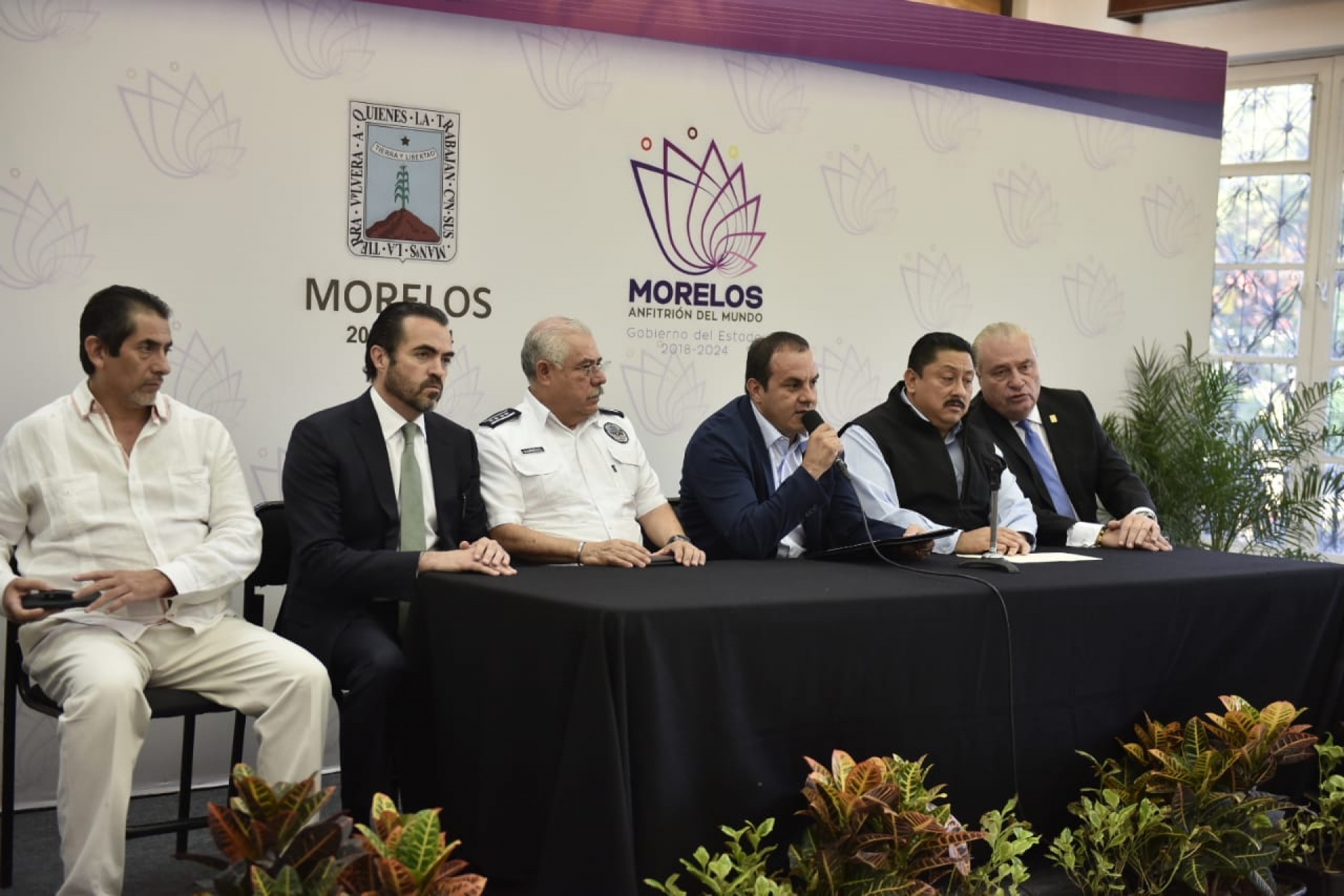 Reitera gobernador de Morelos compromiso de combatir la violencia y restituir paz social