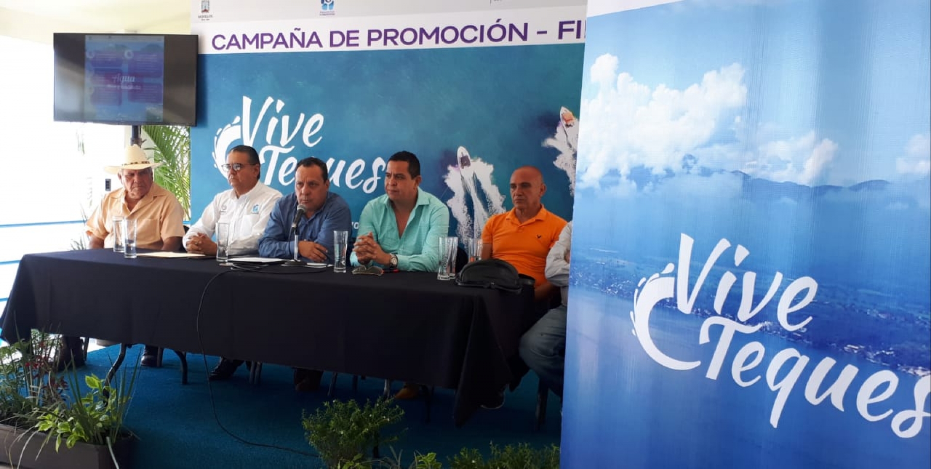 Presentan la campaña de promoción del Filateq, 'Vive Teques'
