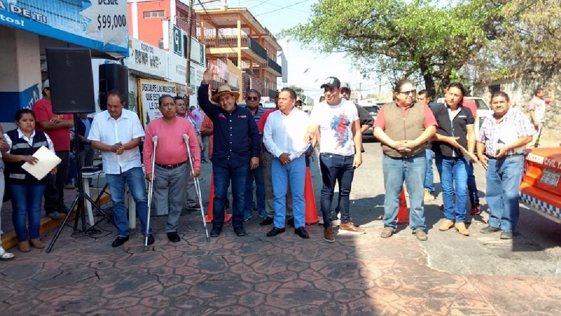 Entrega Agustín Alonso dos obras más en Oaxtepec