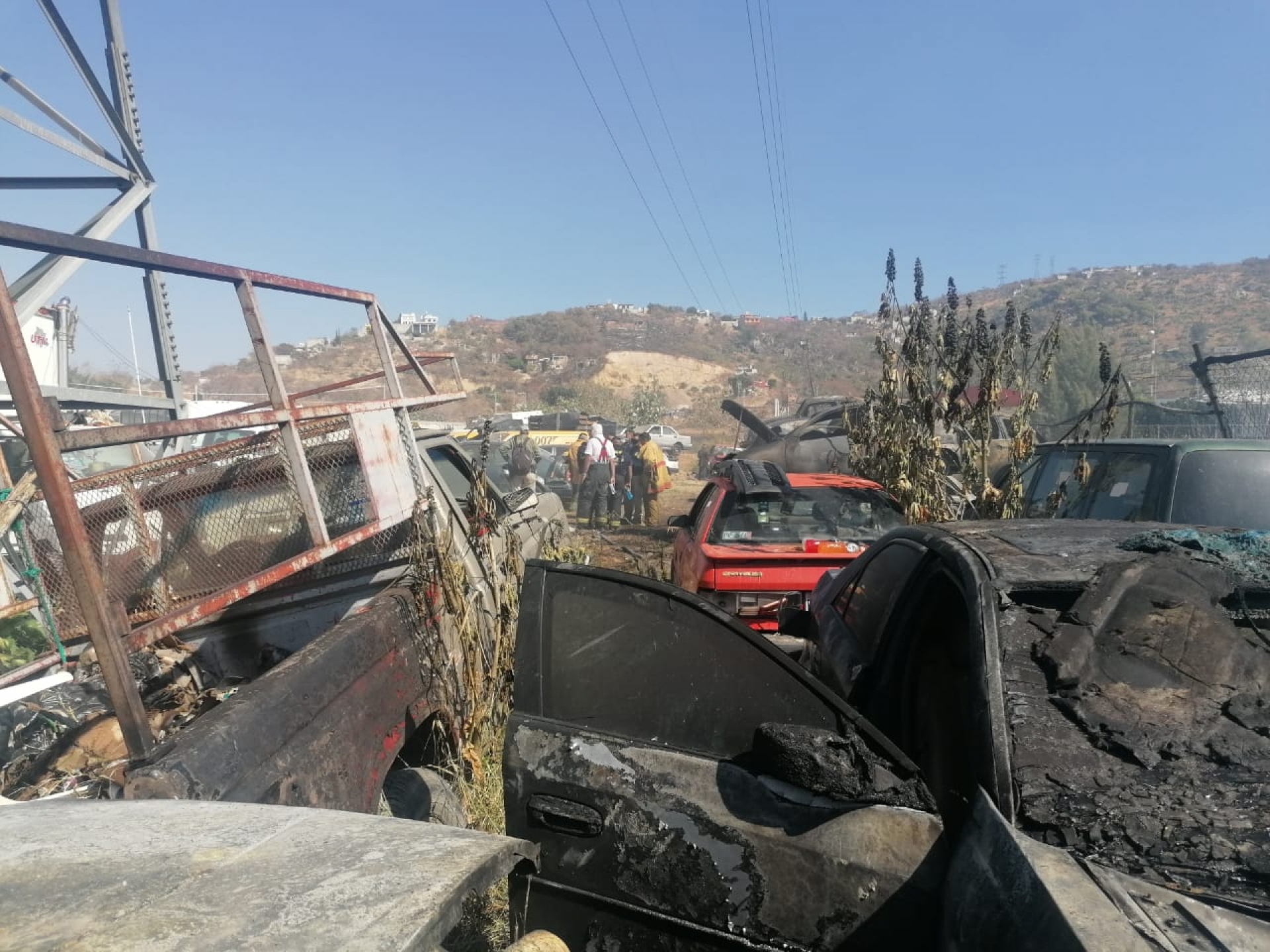 Incendio en un corralón en Lomas del Texcal