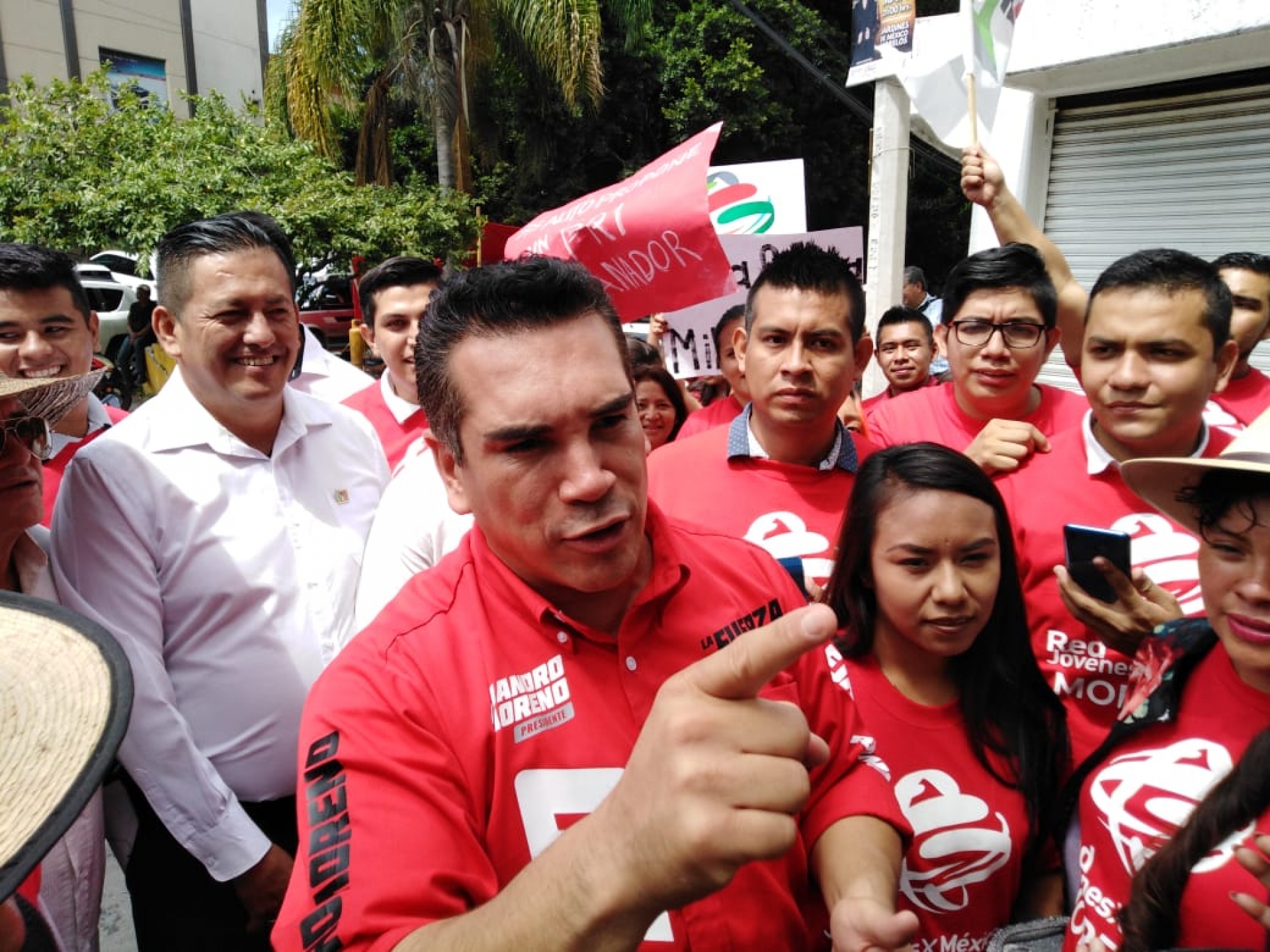 Alejandro Moreno, aspirante a la dirigencia nacional del PRI, realiza gira por Morelos