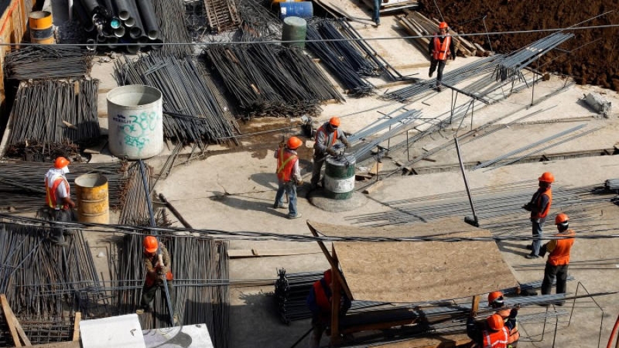 La actividad industrial de México baja 0.1% en Febrero por caída en construcción