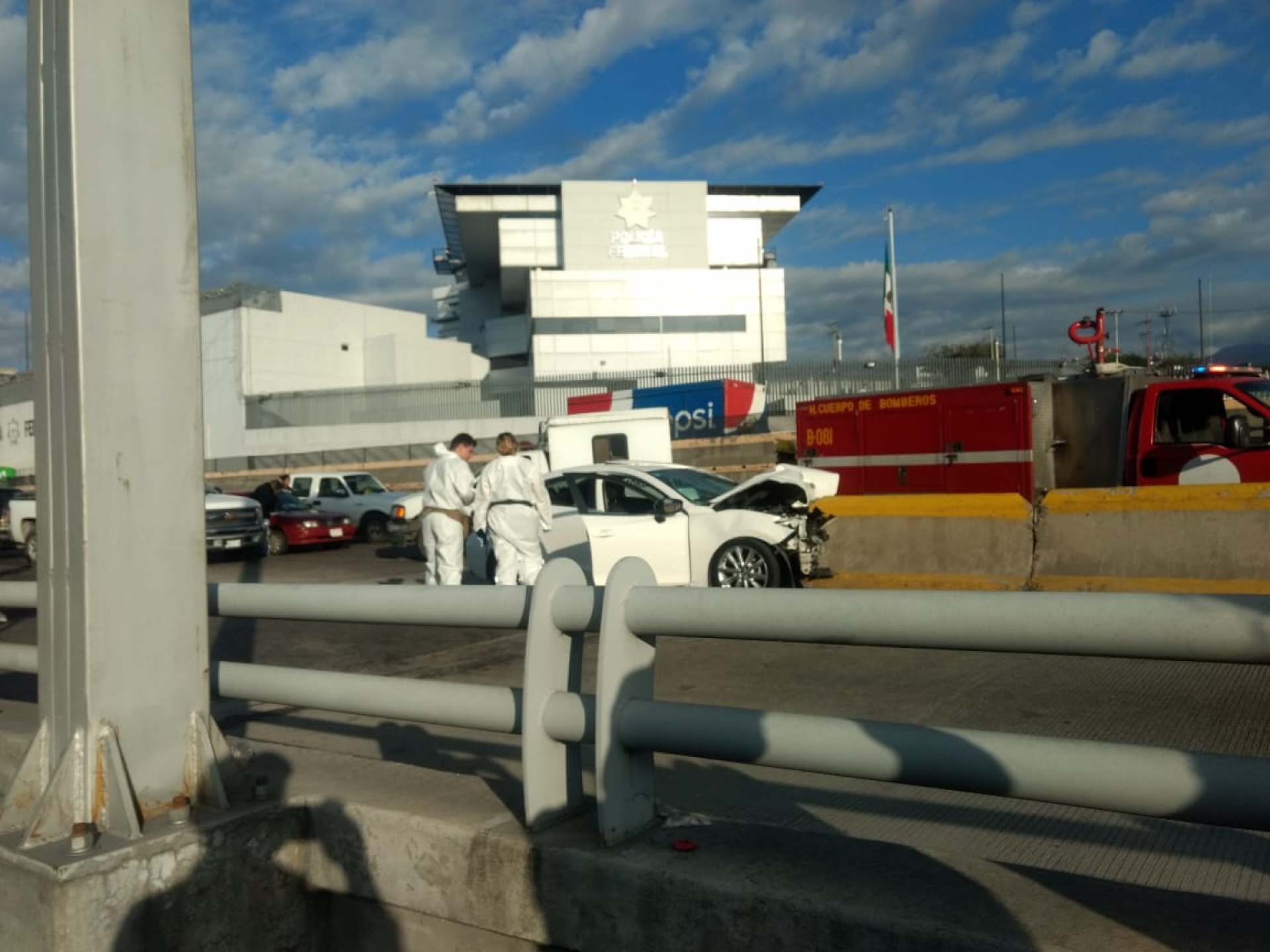 Muere una persona en accidente vehicular, en el bulevar Cuauhnáhuac