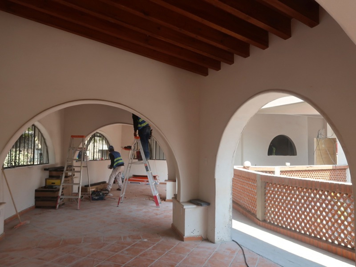 Continúan avances en restauración de 'Casa del Emprendedor' en el parque Revolución en Cuernavaca