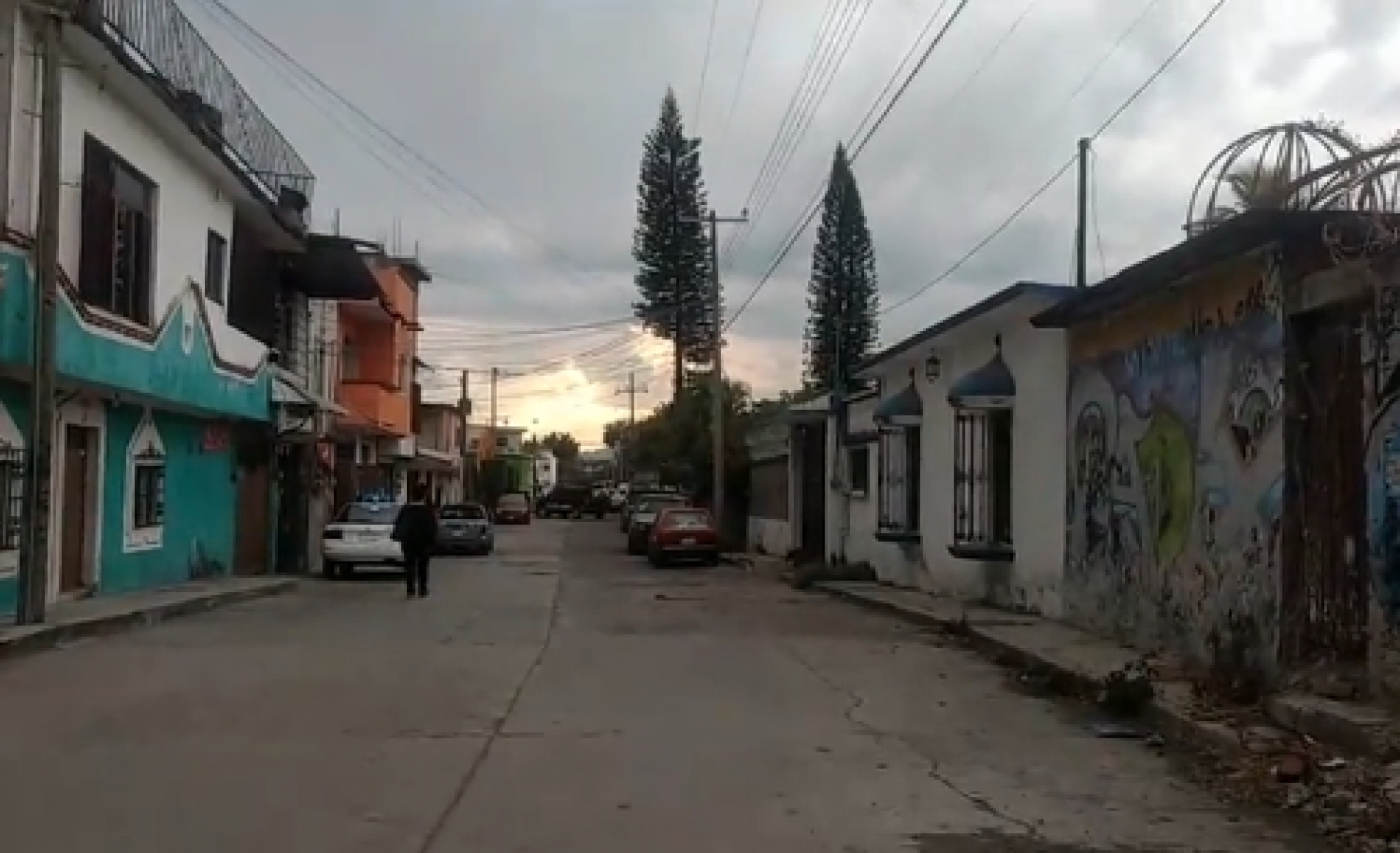 Disparan y hieren a dos hombres en el poblado de Atlacomulco, en Jiutepec