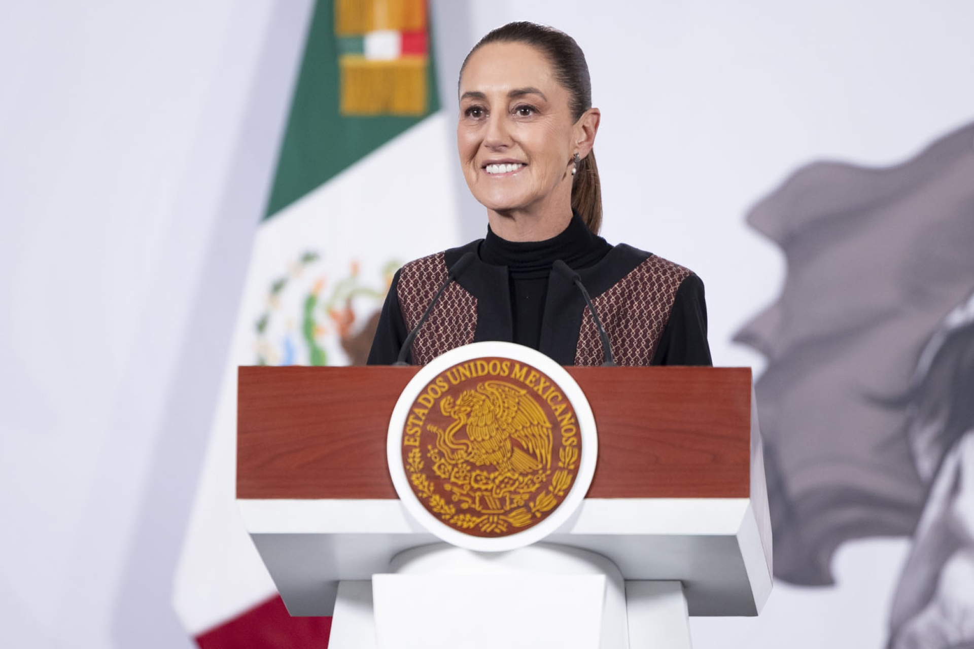 Sheinbaum defiende su reforma electoral ante el rechazo de varios partidos