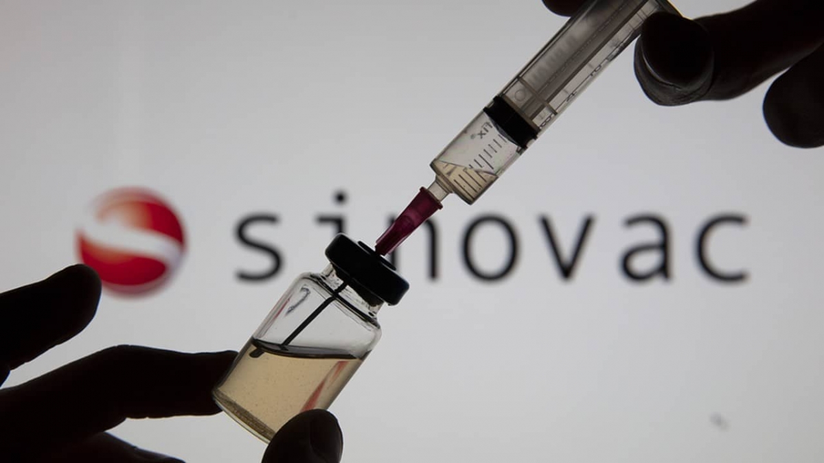 Aplazan en México segunda dosis de Sinovac por retraso en entrega