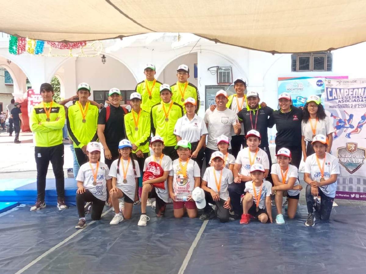 Cierran temporada con torneo navideño La bota de santa