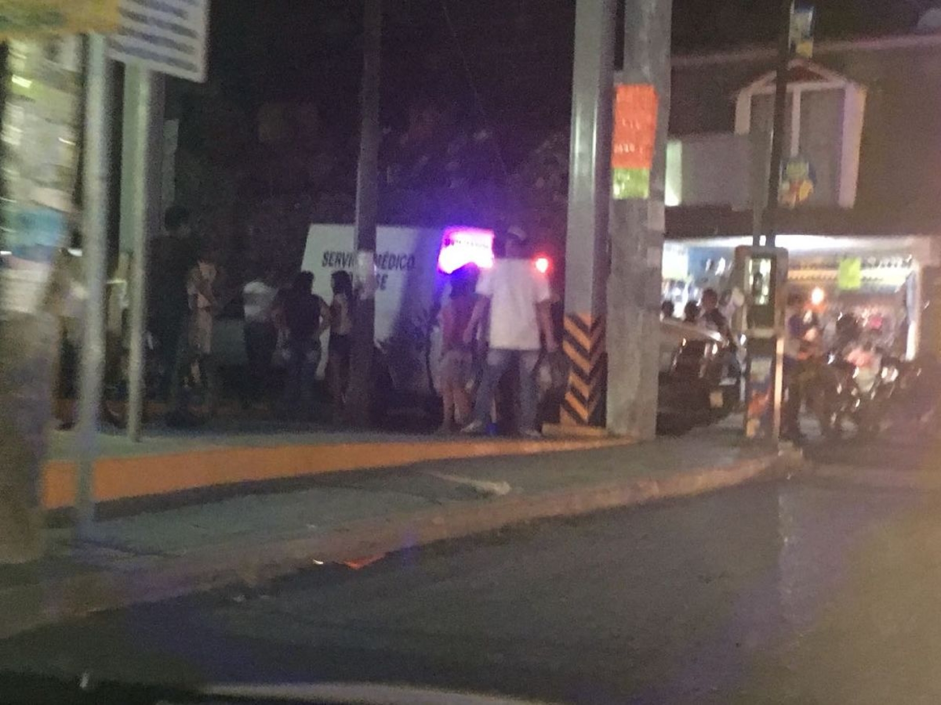 Cae niña a fosa séptica; falleció minutos después