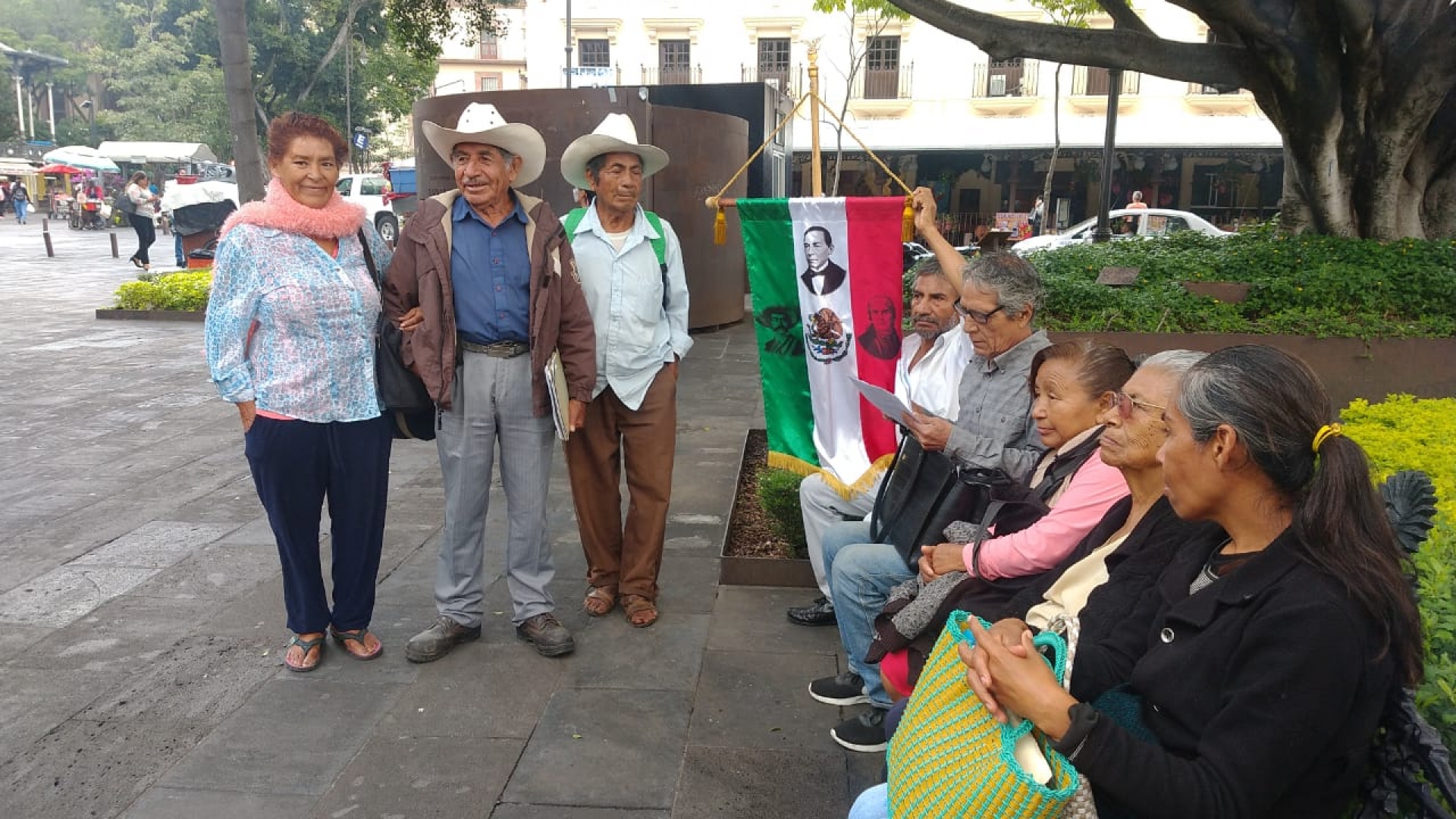 Demandan a diputados que etiqueten recursos para descendientes de revolucionarios