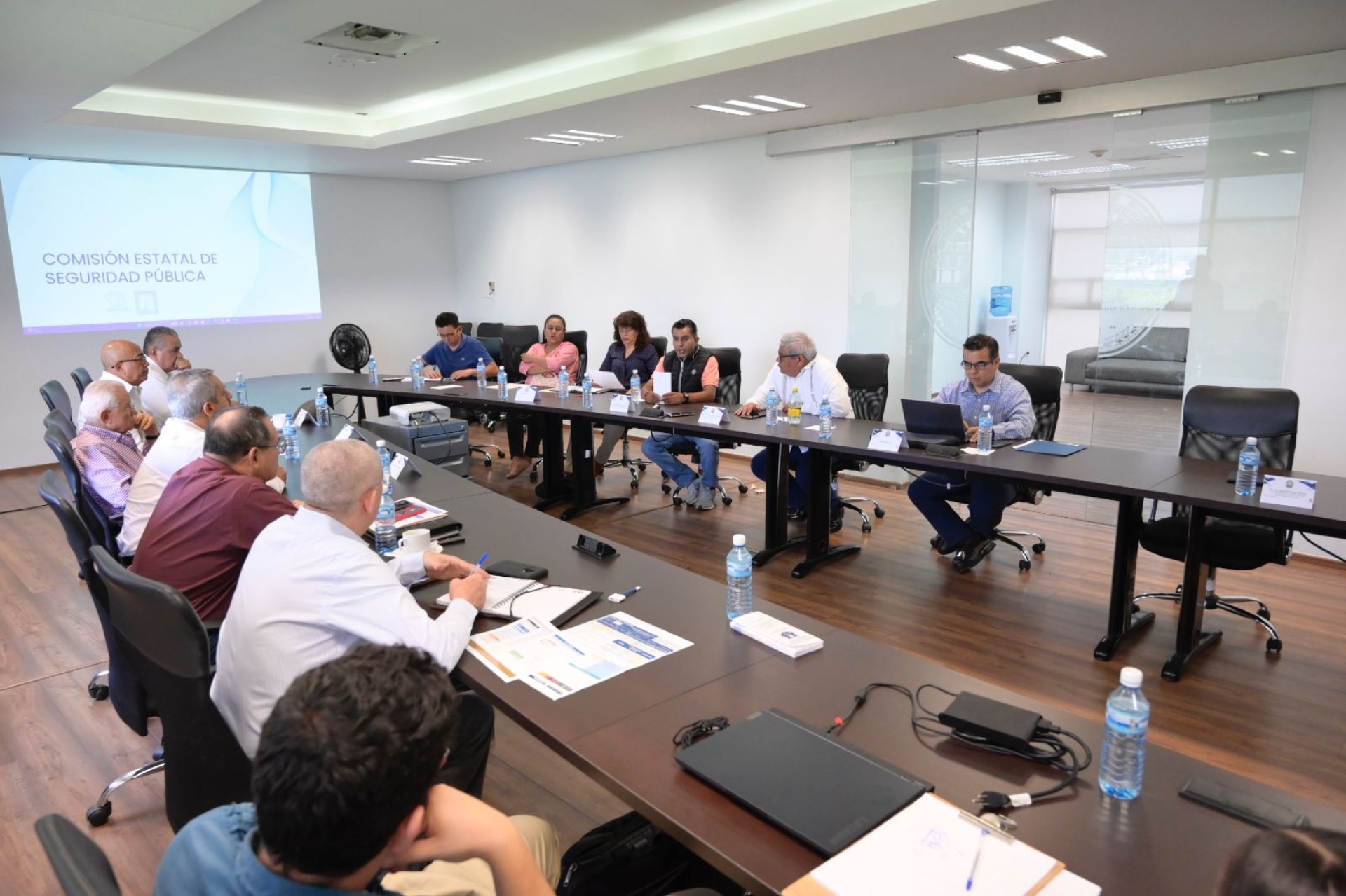 Continúa gobierno del estado atendiendo a alcaldes electos