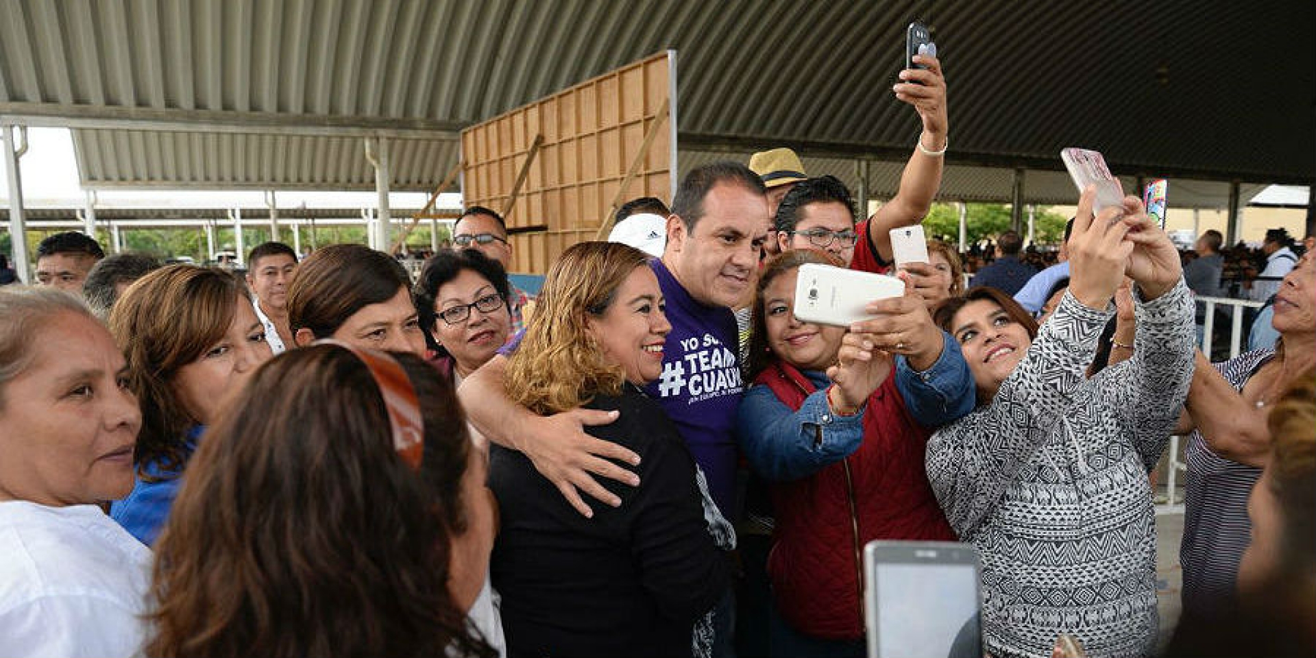 Asiste Blanco Bravo a asamblea del SUTPEEPEMOR; efectúa recorrido en Ocotepec