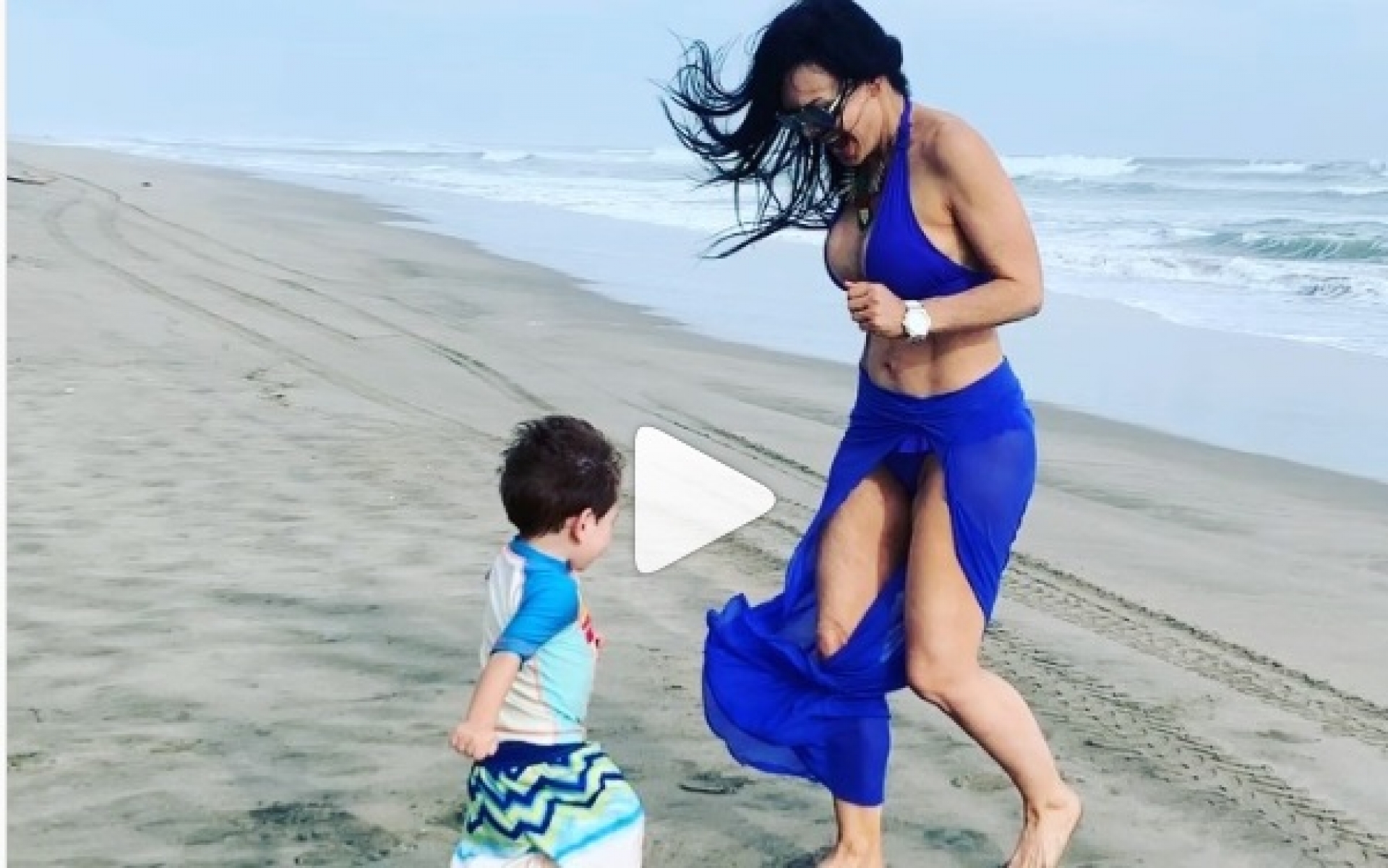 Así se divierte Maribel Guardia con su nieto