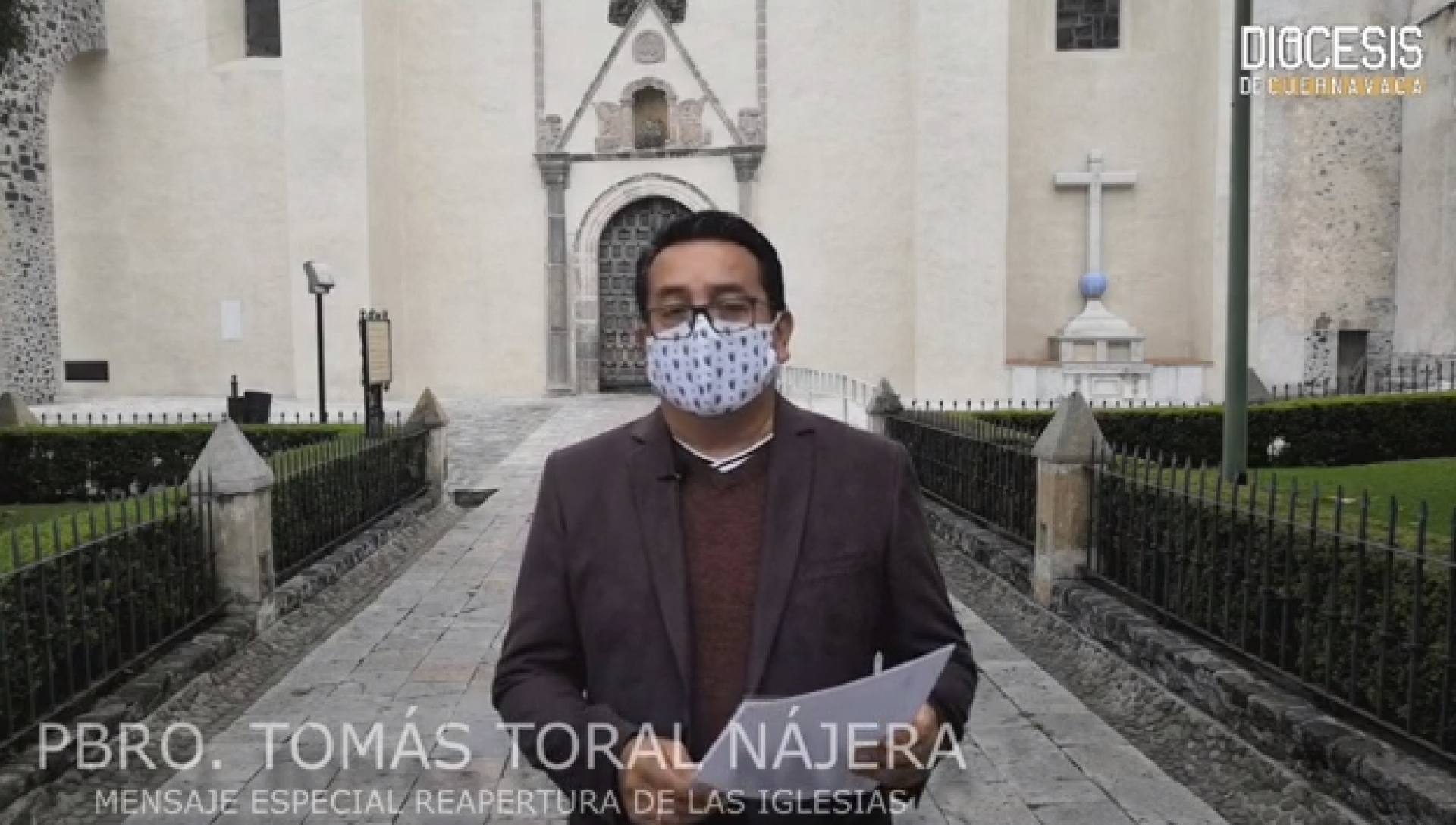 Refiere vicario que templos católicos no abrirán al público como lo indica el semáforo naranja