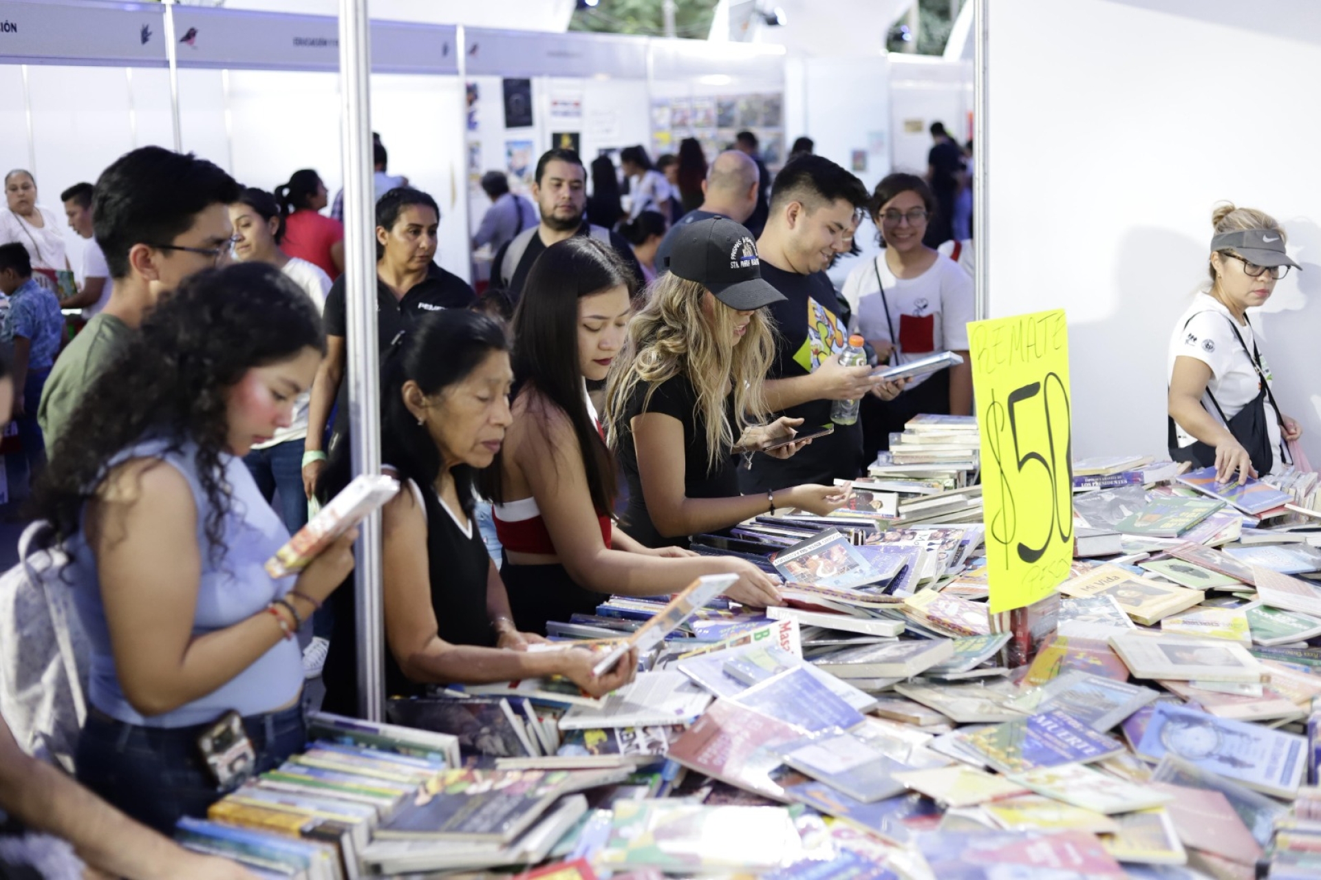 Concluye 'Feria del Libro Morelos 2025' con gran participación de lectores