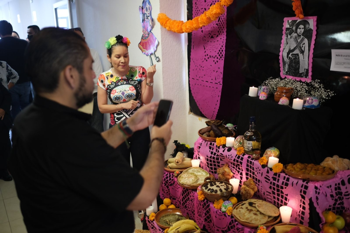 Fomenta TSJ la tradición de 'Día de Muertos'